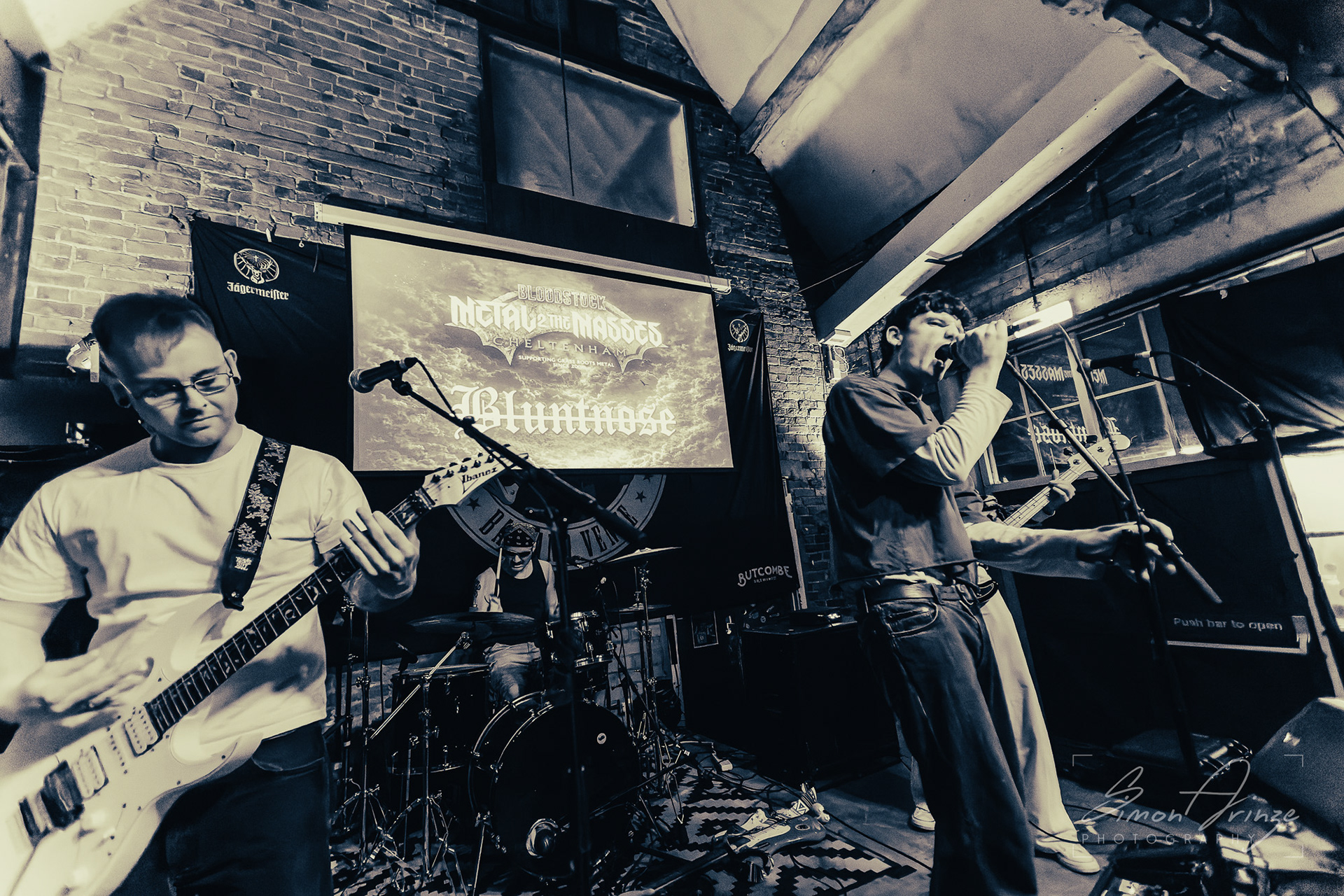 Bluntnose - Frog & Fiddle, Cheltenham - 06/03/2026 - Simon Arinze Photography