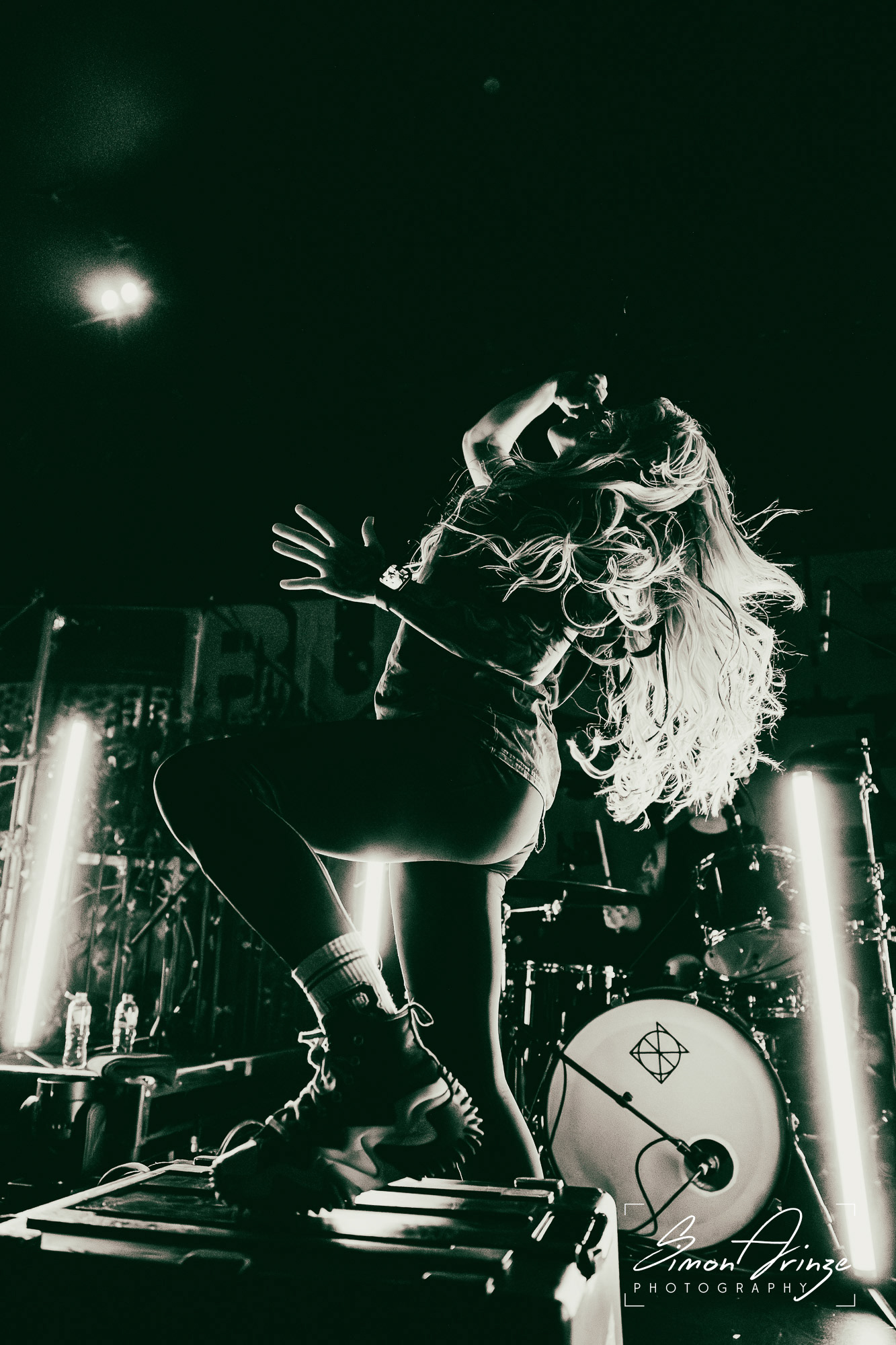 BUTCHER BABIES - O2 ACADEMY, BRISTOL - 27/10/2024 - SIMON ARINZE PHOTOGRAPHY