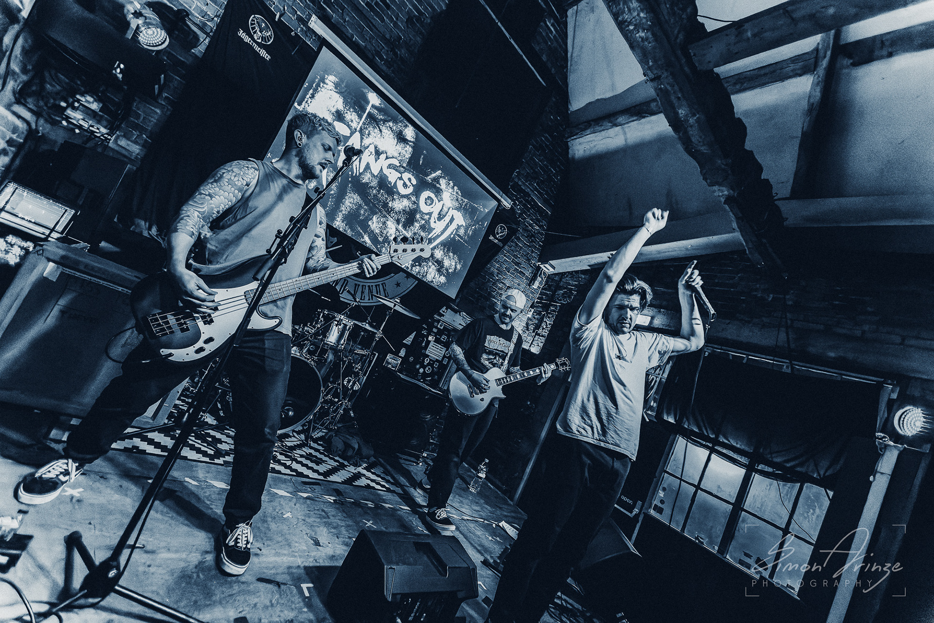 Fangs Out - Frog & Fiddle, Cheltenham - 20/02/2026 - Simon Arinze Photography