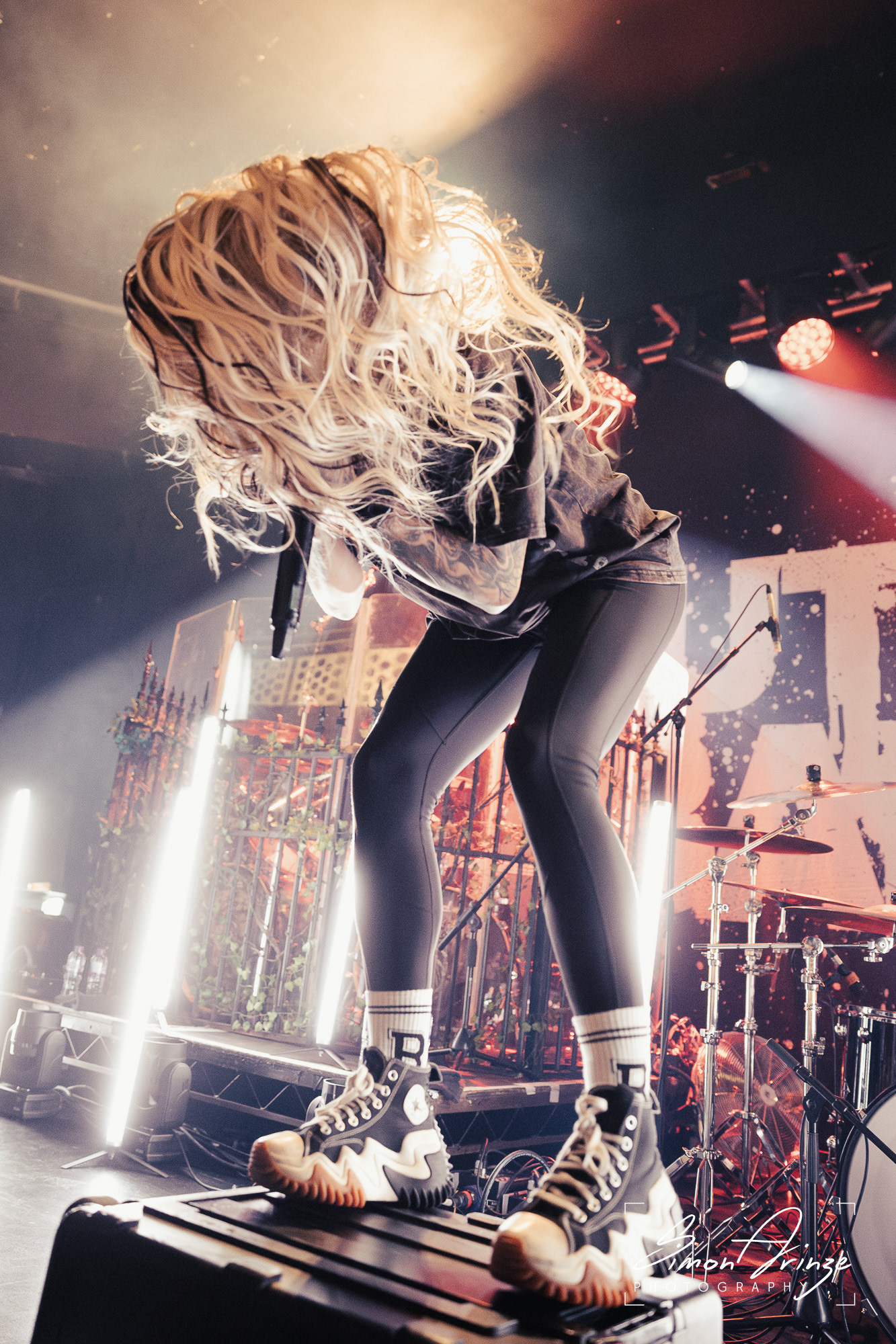 BUTCHER BABIES - O2 ACADEMY, BRISTOL - 27/10/2024 - SIMON ARINZE PHOTOGRAPHY