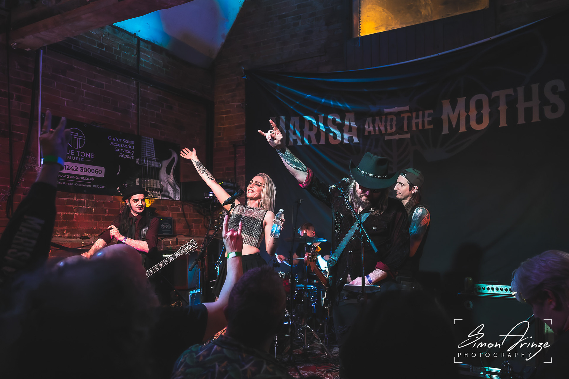 Marisa & the Moths - Frog & Fiddle, Cheltenham - 01/02/2025 - Simon Arinze Photography