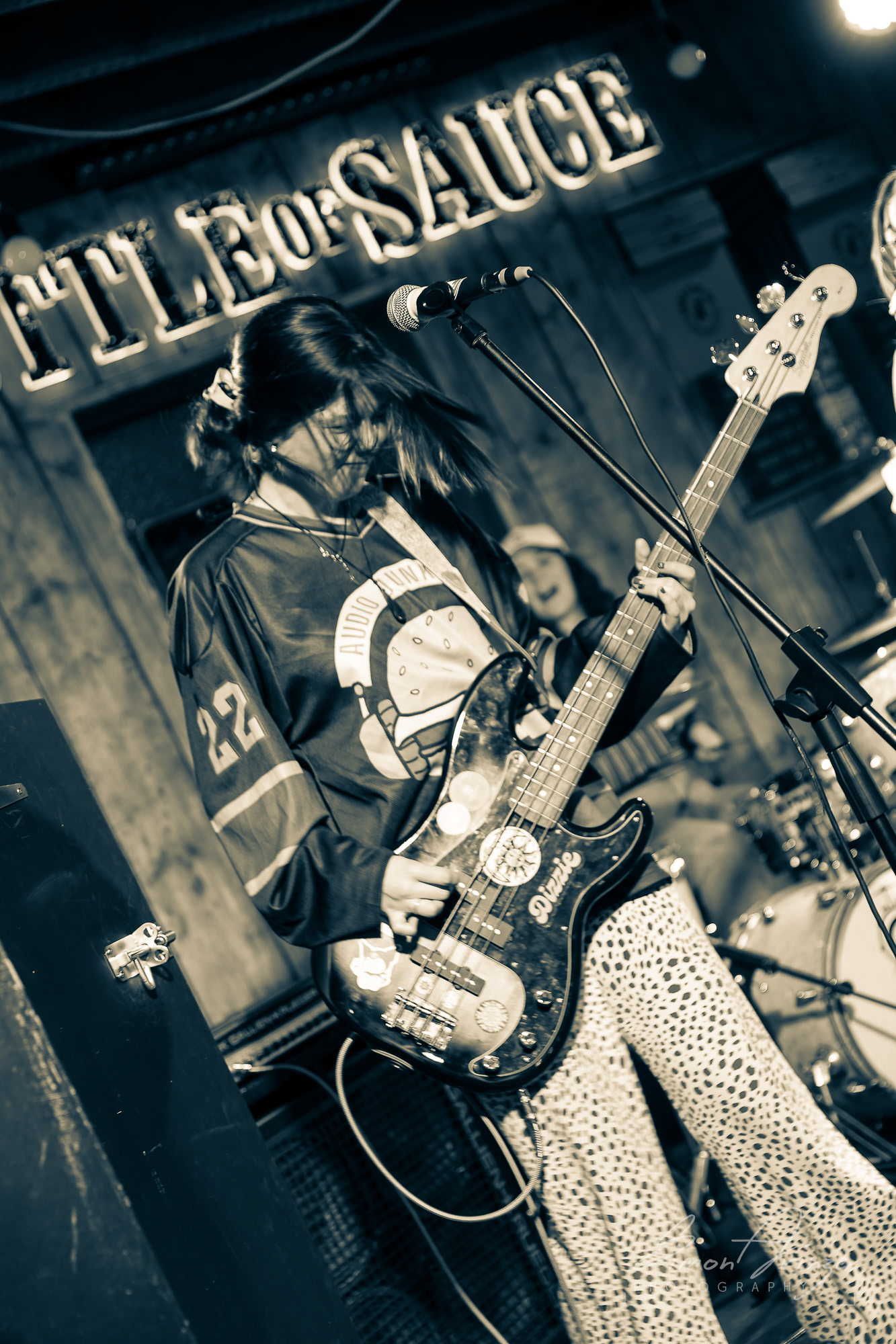 Dizzie - Bottle of Sauce, Cheltenham - 01/03/2025 - Simon Arinze Photography
