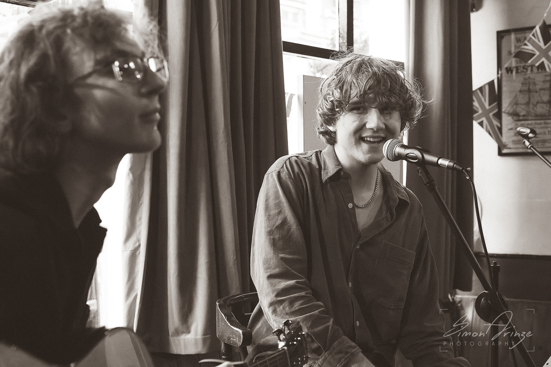 Glass House Duo - The Victory, Hereford - 25/05/2025 - Simon Arinze Photography