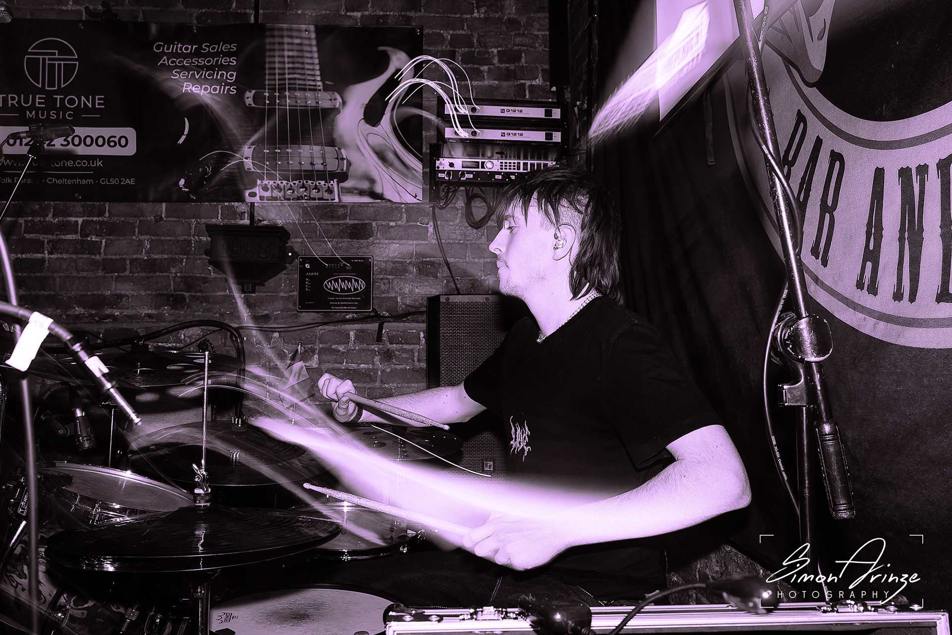 Frozen Oceans - Frog & Fiddle, Cheltenham - 01/02/2025 - Simon Arinze Photography