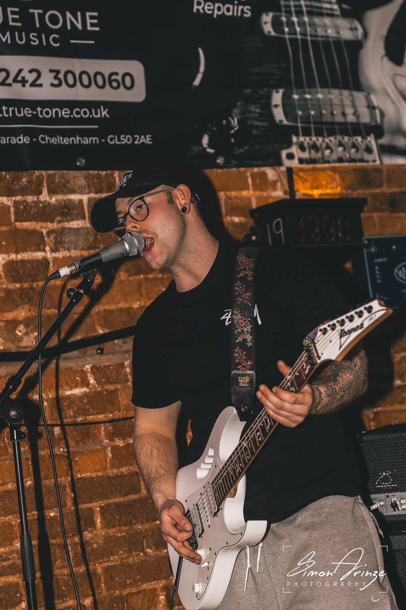 Bluntnose - Frog & Fiddle, Cheltenham - 24/01/2025 - Simon Arinze Photography