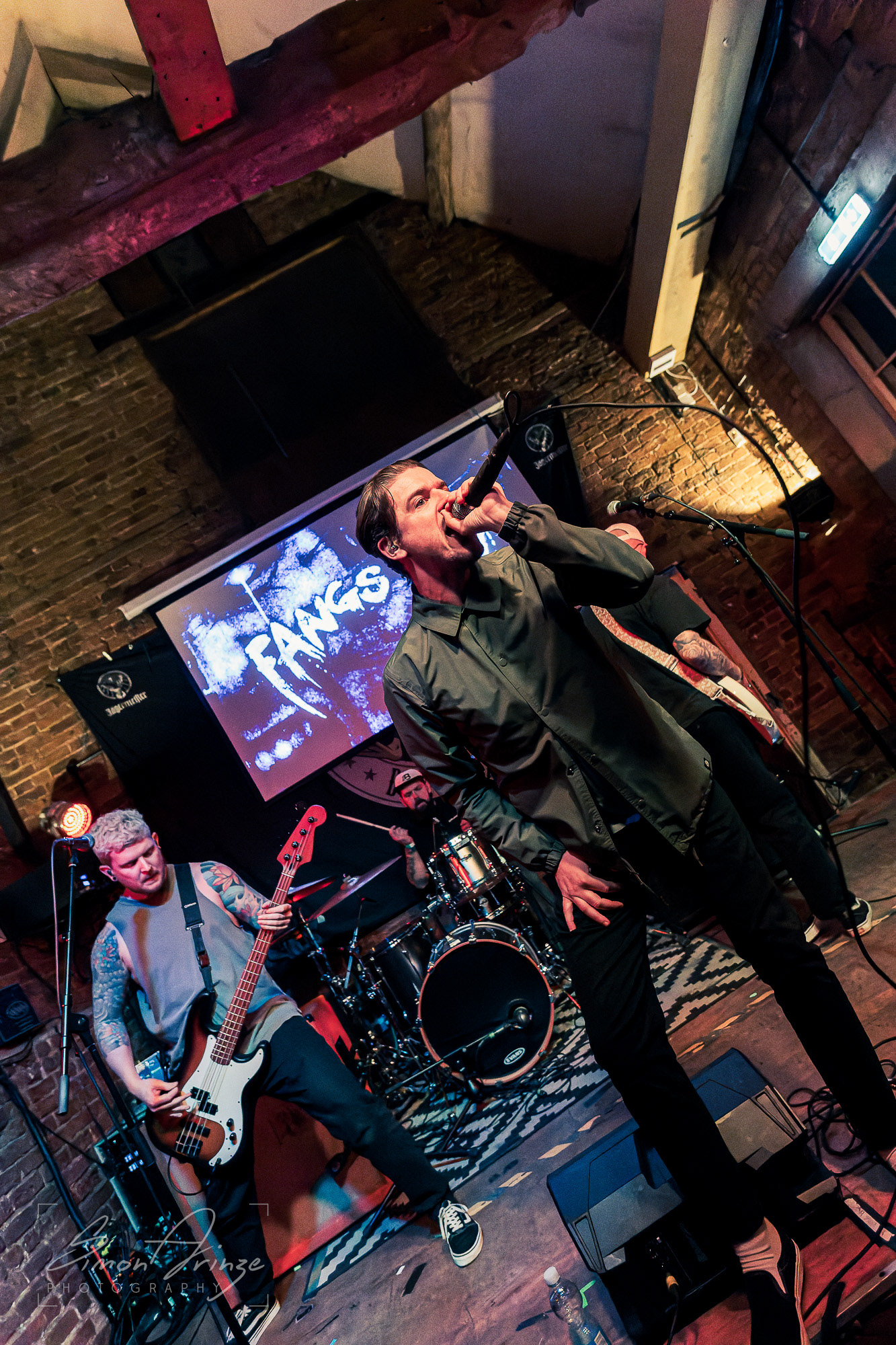 Fangs Out - Frog & Fiddle, Cheltenham - 20/02/2026 - Simon Arinze Photography