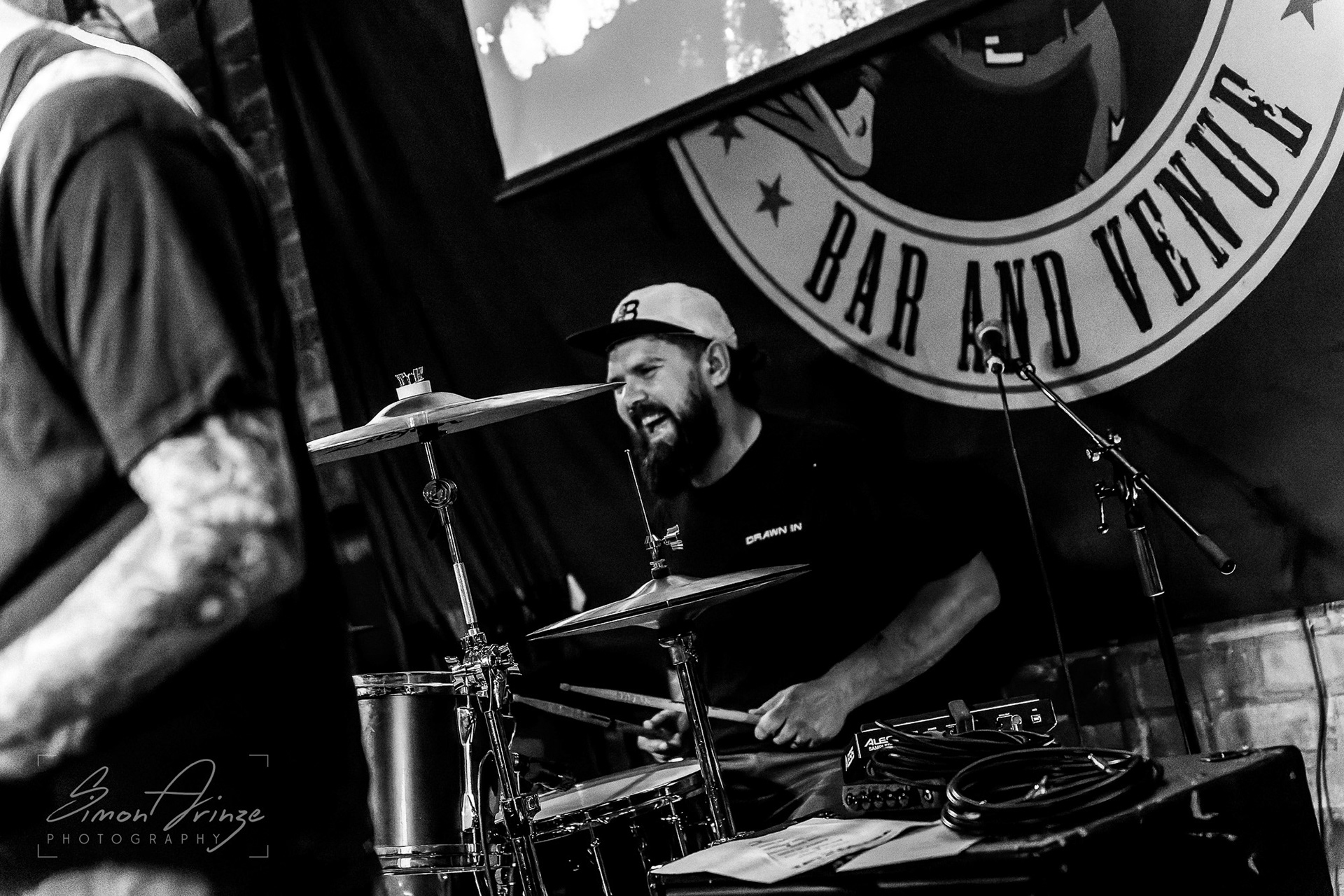 Fangs Out - Frog & Fiddle, Cheltenham - 20/02/2026 - Simon Arinze Photography