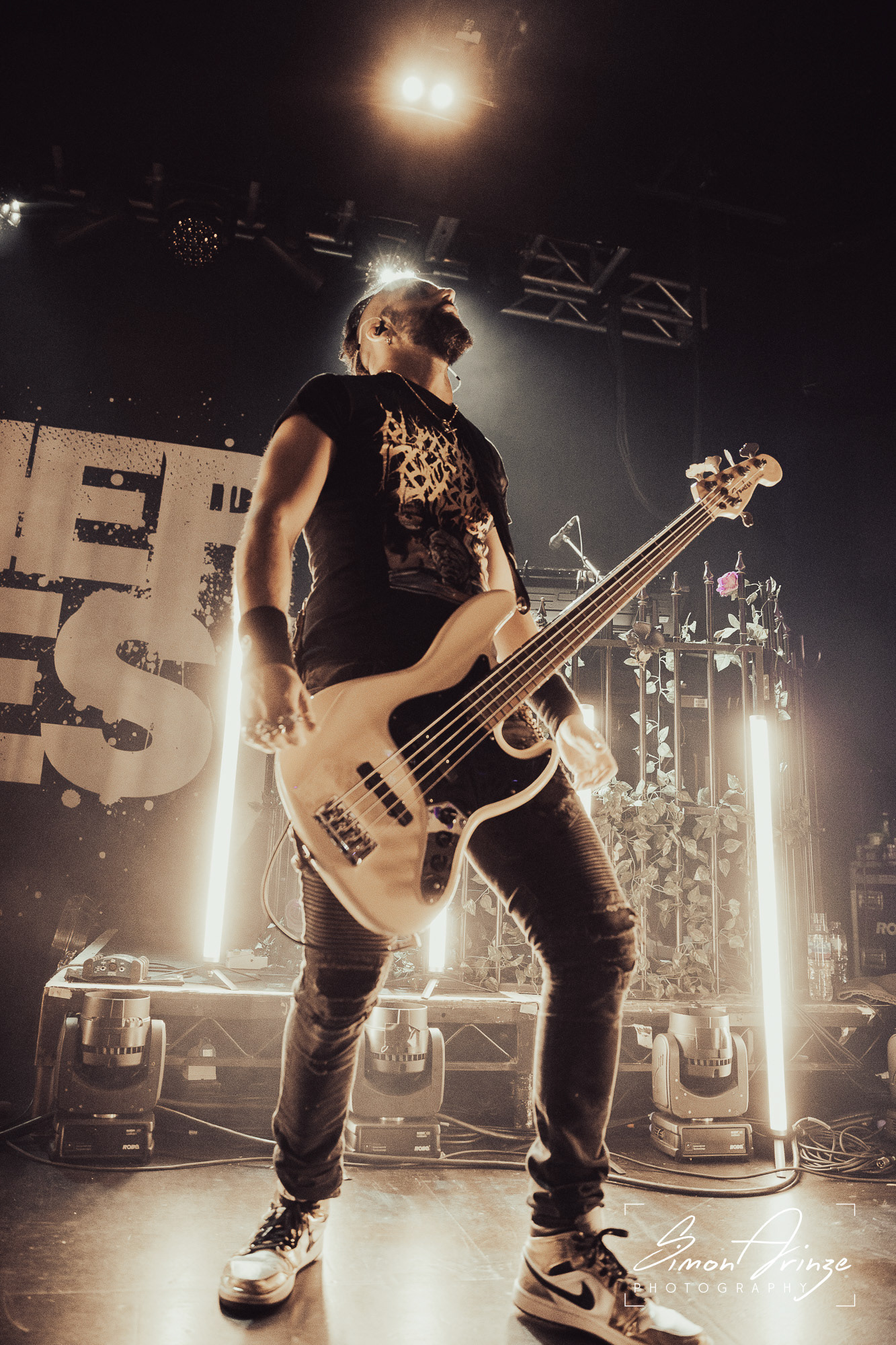 BUTCHER BABIES - O2 ACADEMY, BRISTOL - 27/10/2024 - SIMON ARINZE PHOTOGRAPHY