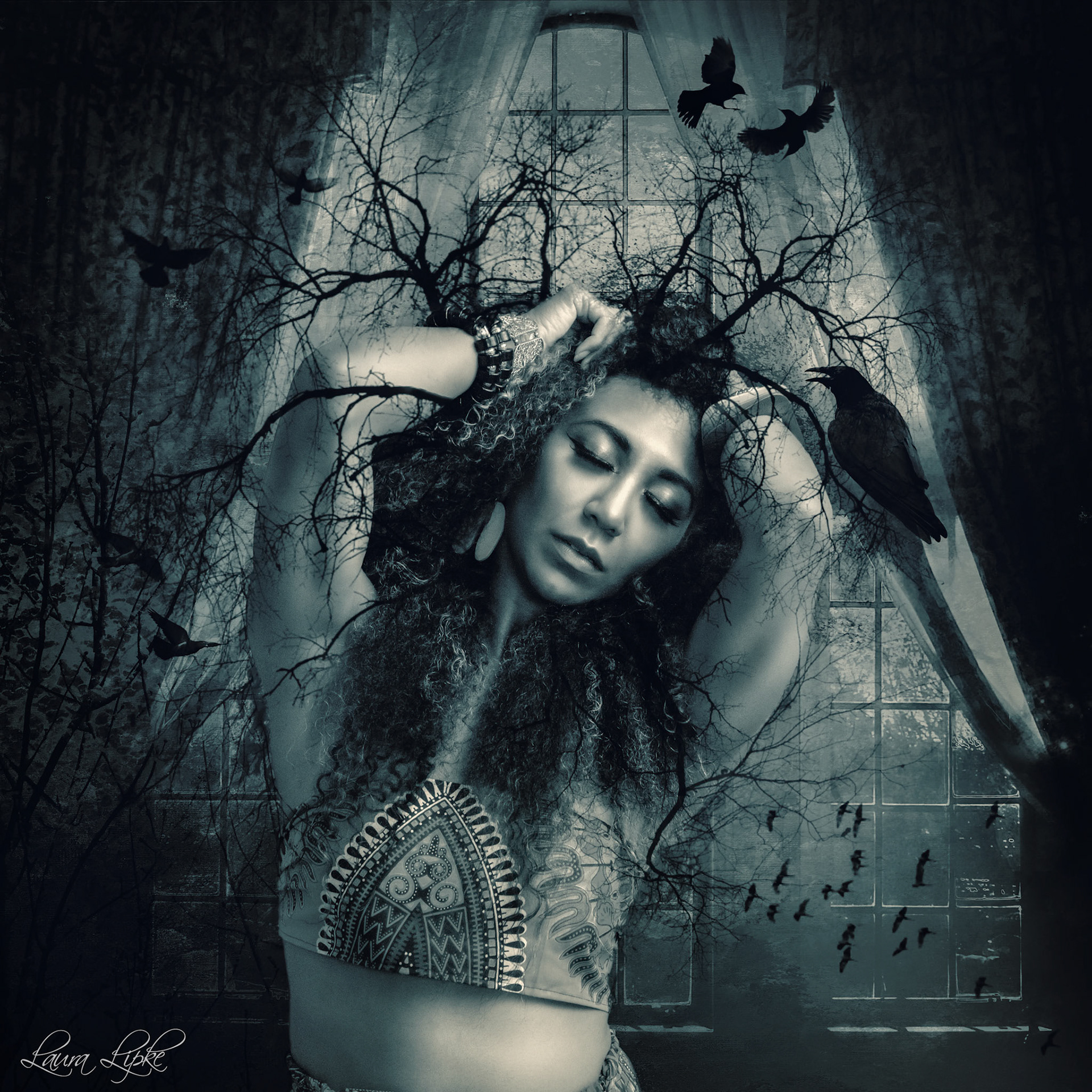 Twisted Crown