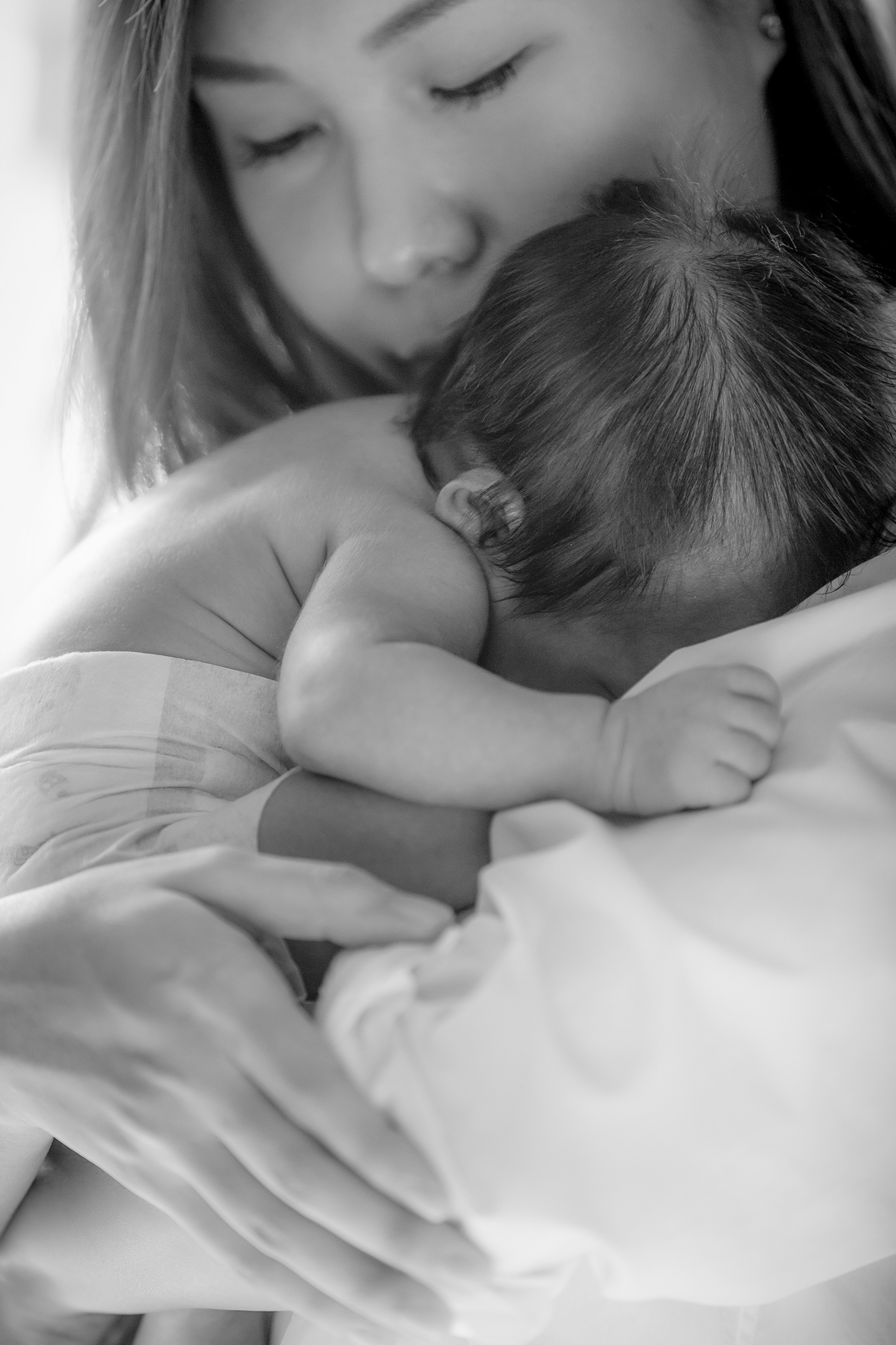 Photographer Newborn and Maternity Pregnancy Family in Bangkok ,Photo shoot Natural light Location Bangkok,Thailand. Photographer by Mansri Monkaew.