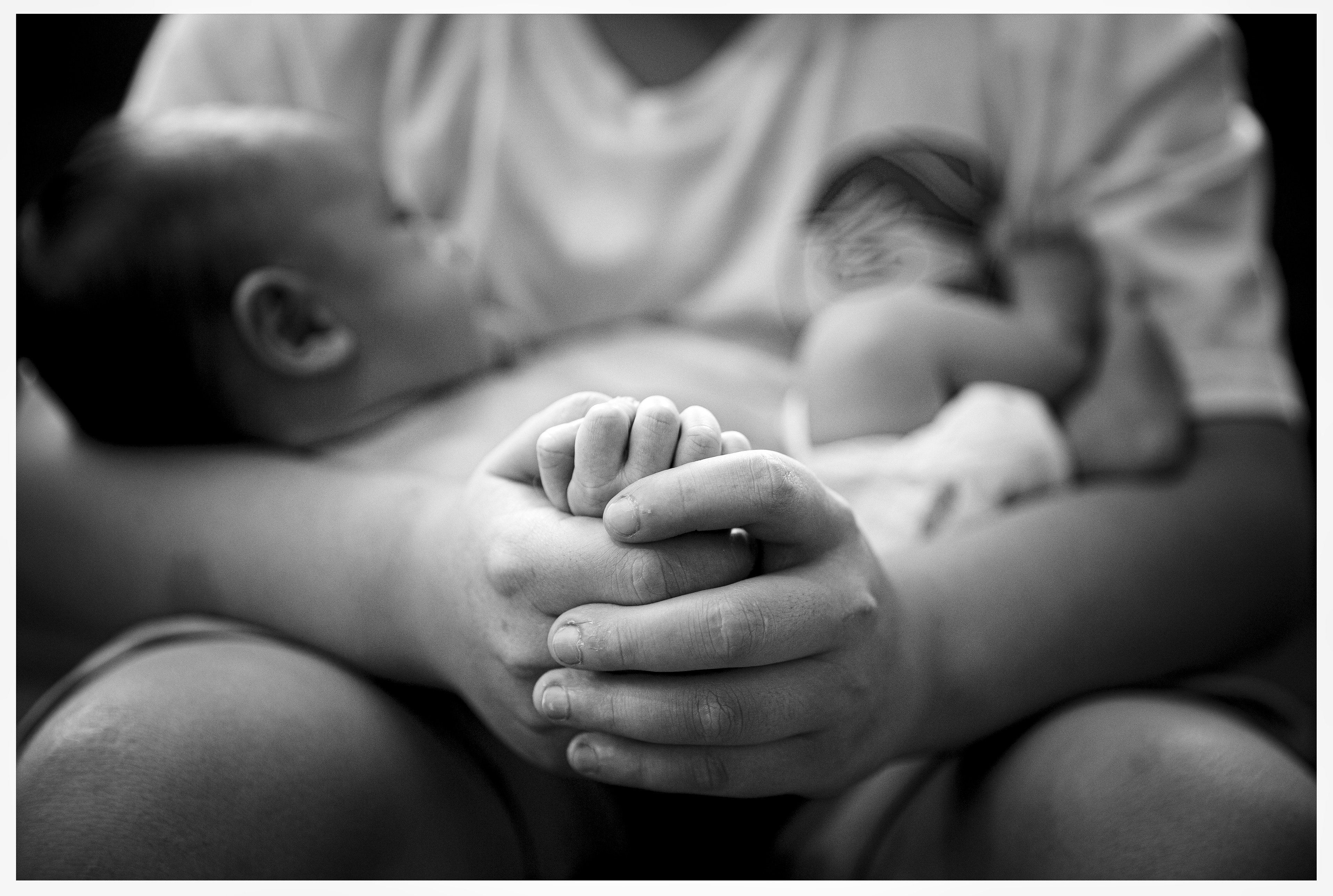 Photographer Newborn and Maternity Pregnancy in Bangkok ,Capture the feeling Photo shoot Natural light Photography Lifestyle Location Bangkok,Thailand. Photographer by Mansri Monkaew