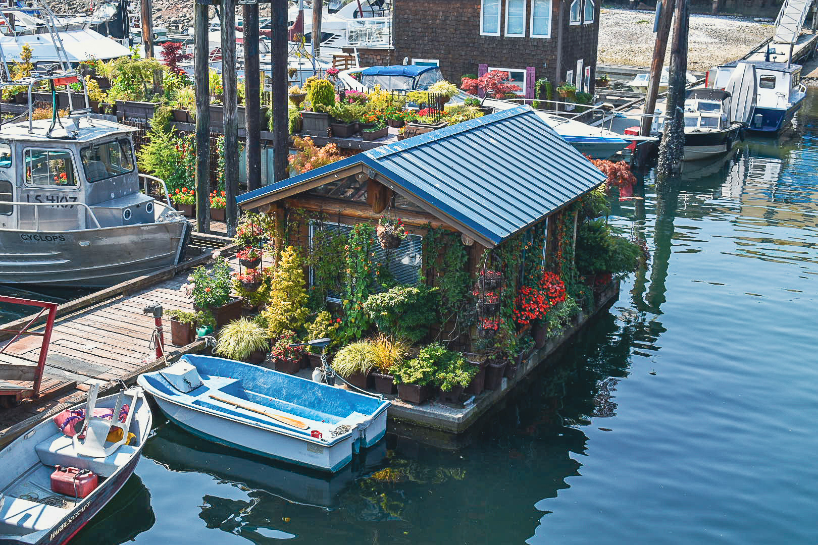 Floating House, British Columbia, 2018