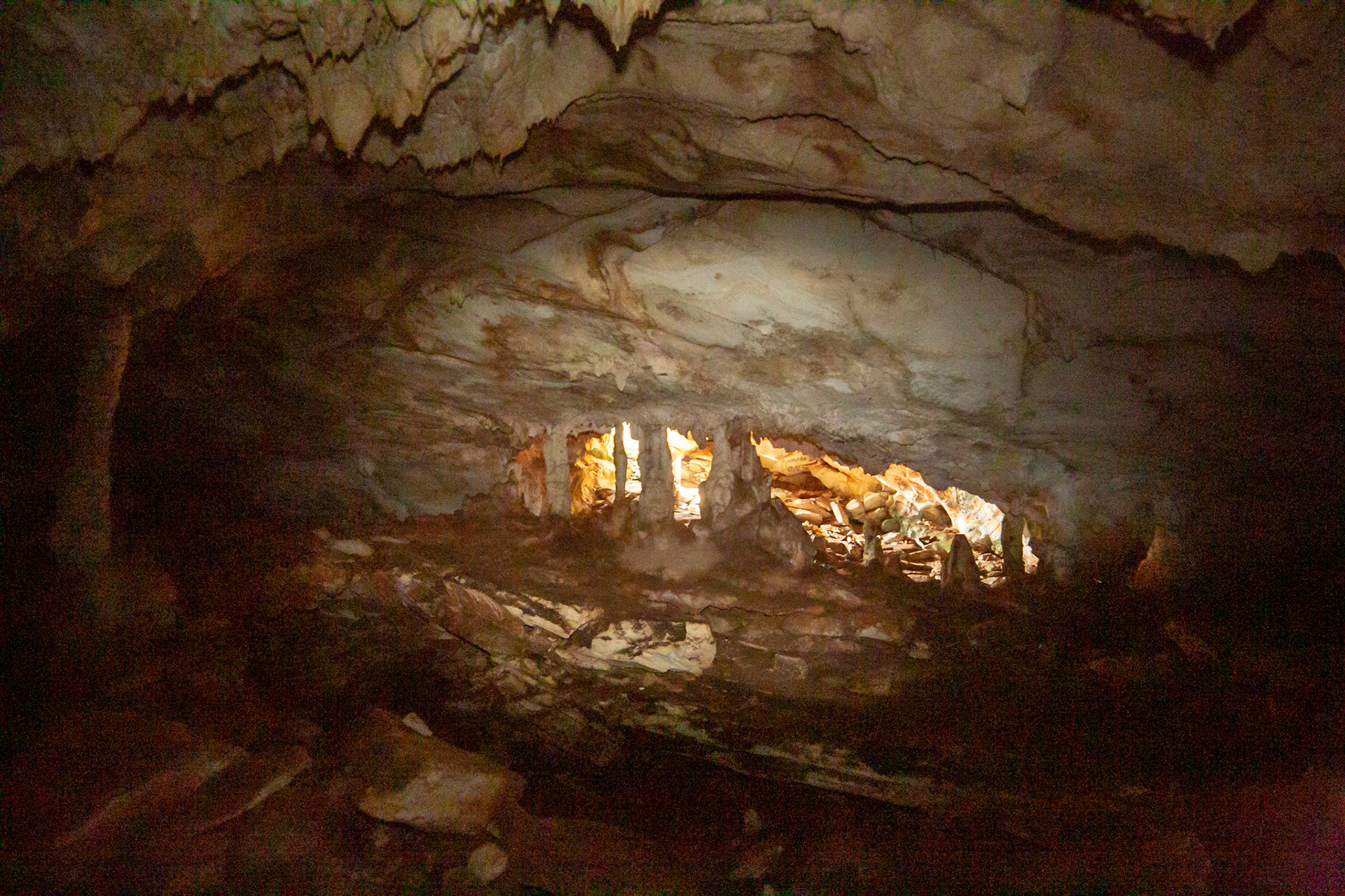 Light at the Mouth - 6268