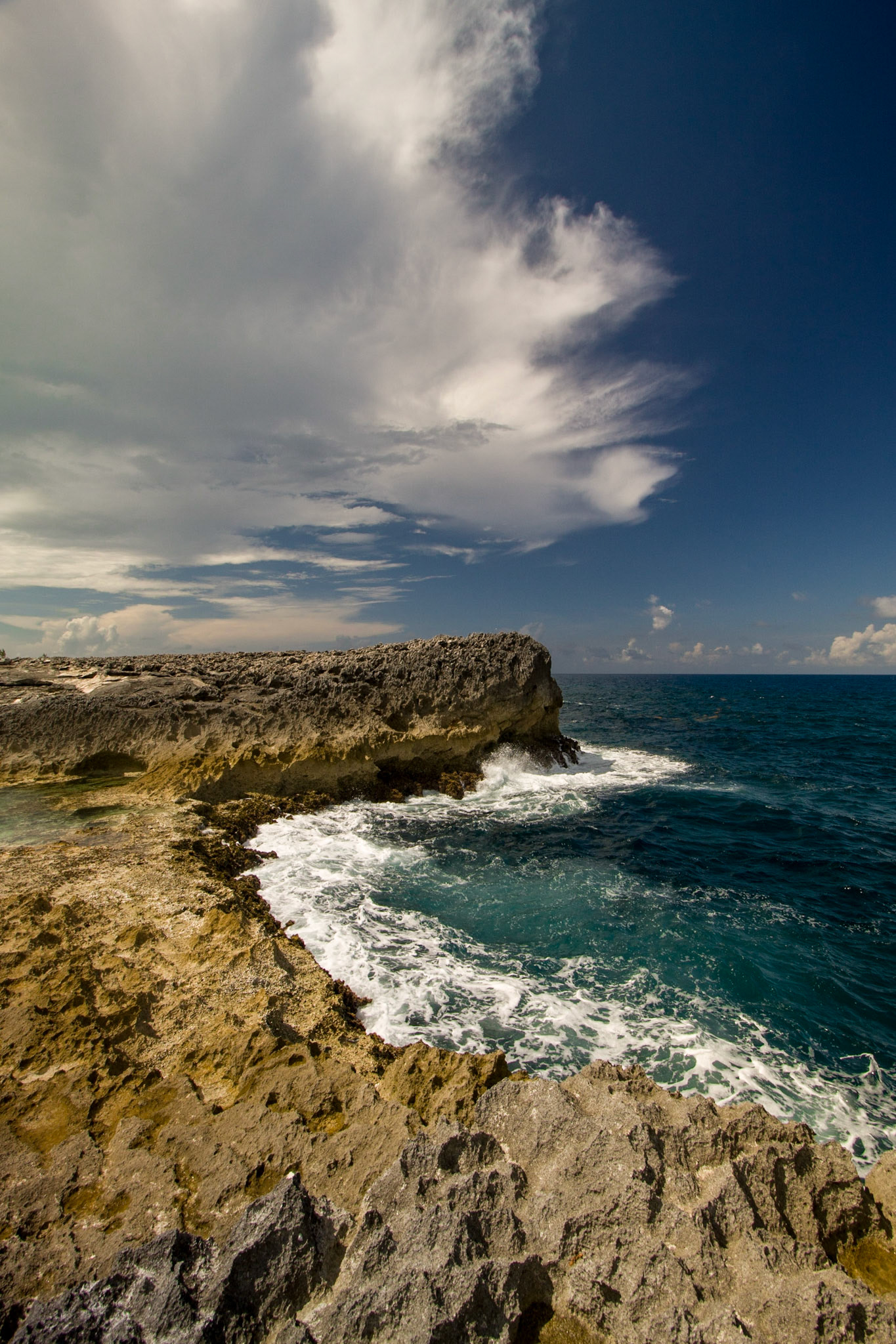 OT207- Ocean Tally is North Eleuthera’s choicest boutique retreat, at the heart of all there is to experience on Eleuthera, but just remote enough to really get away from it all.
