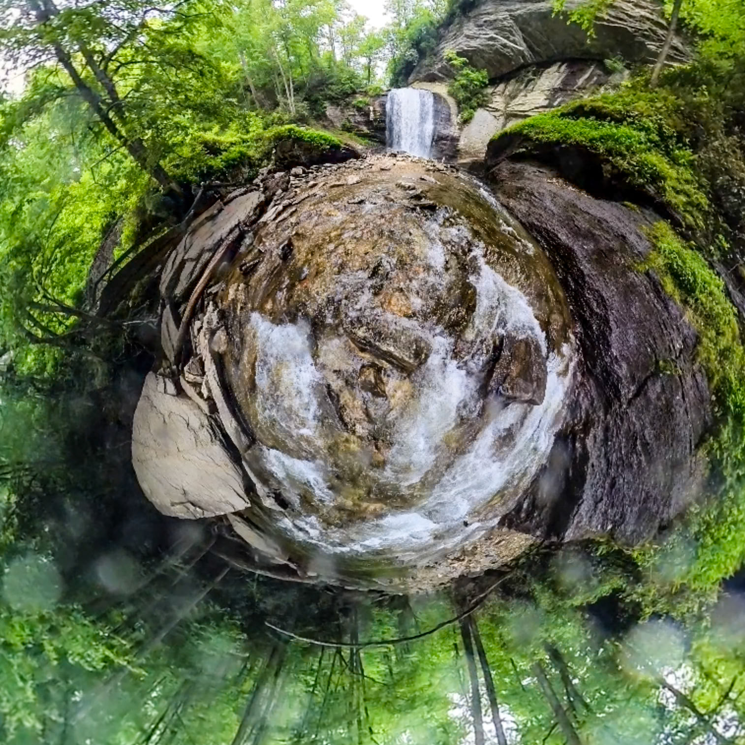Looking Glass Tiny World