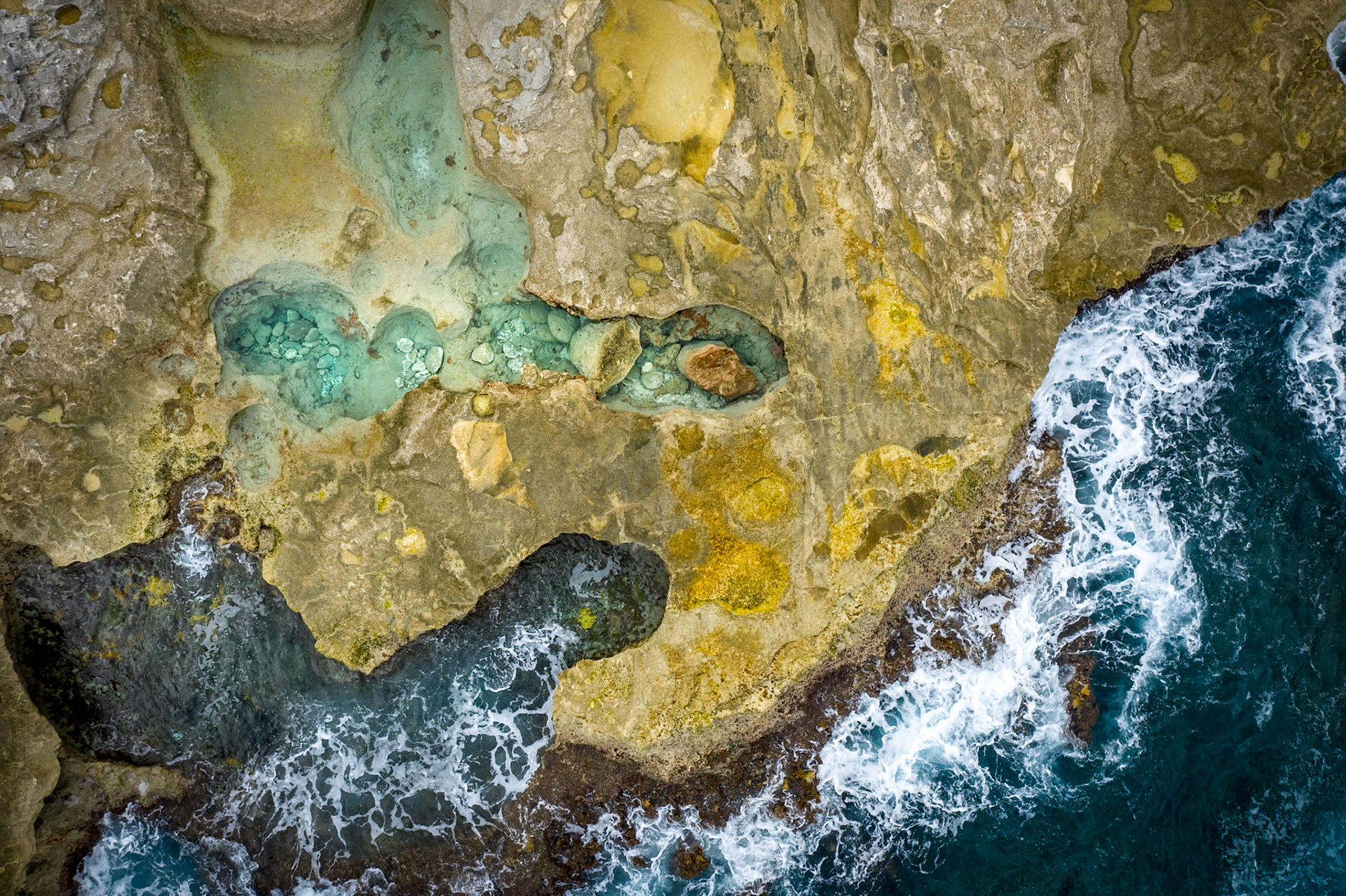 Wave Into the Baths 339