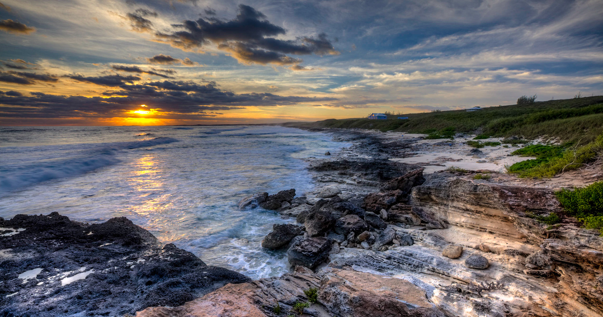 HB08-Even when there are waves, it's not likley to be crowded. Watch out for urchins, rocks, sharks and coral.