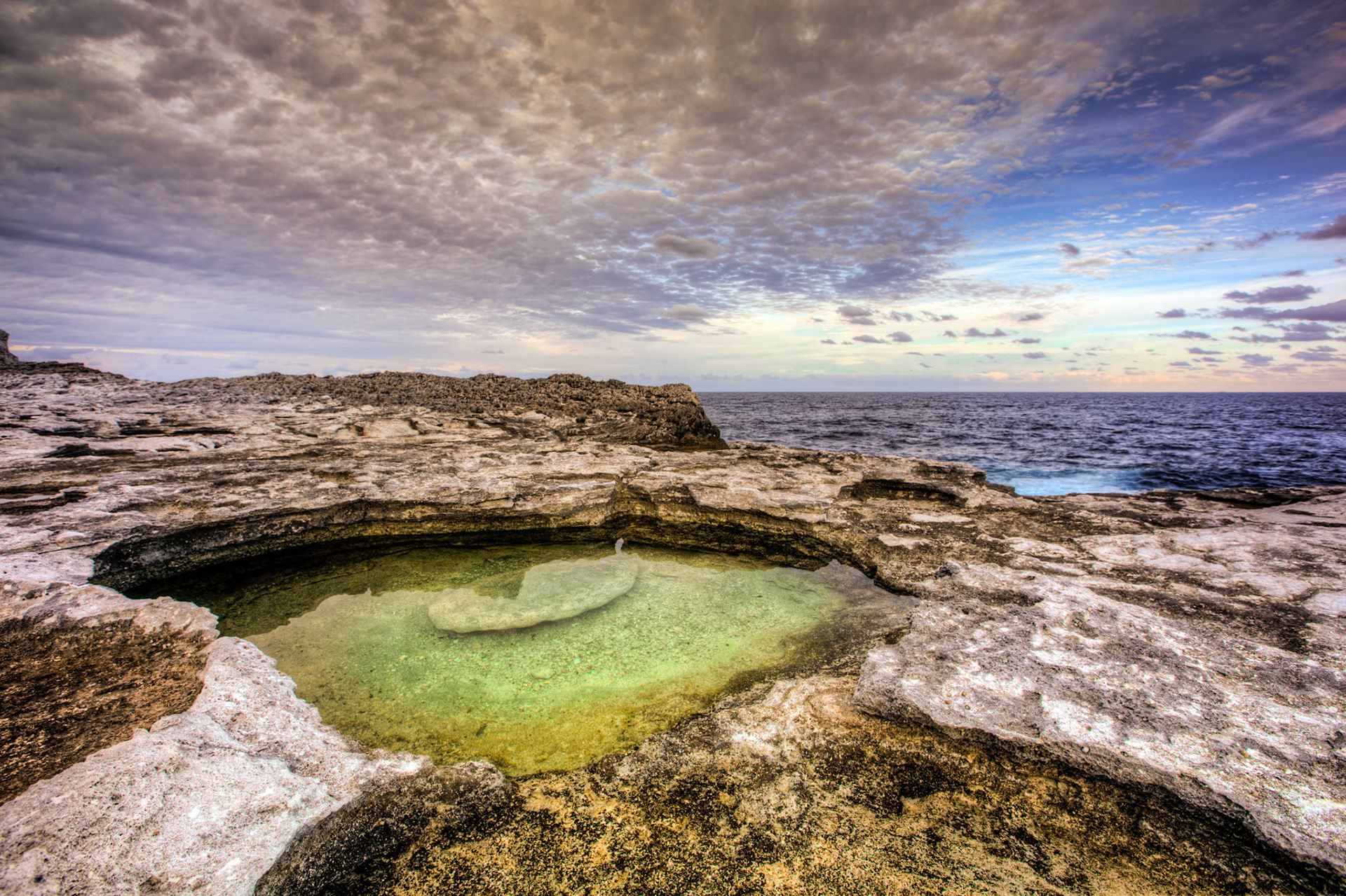 Green Pool - 6177