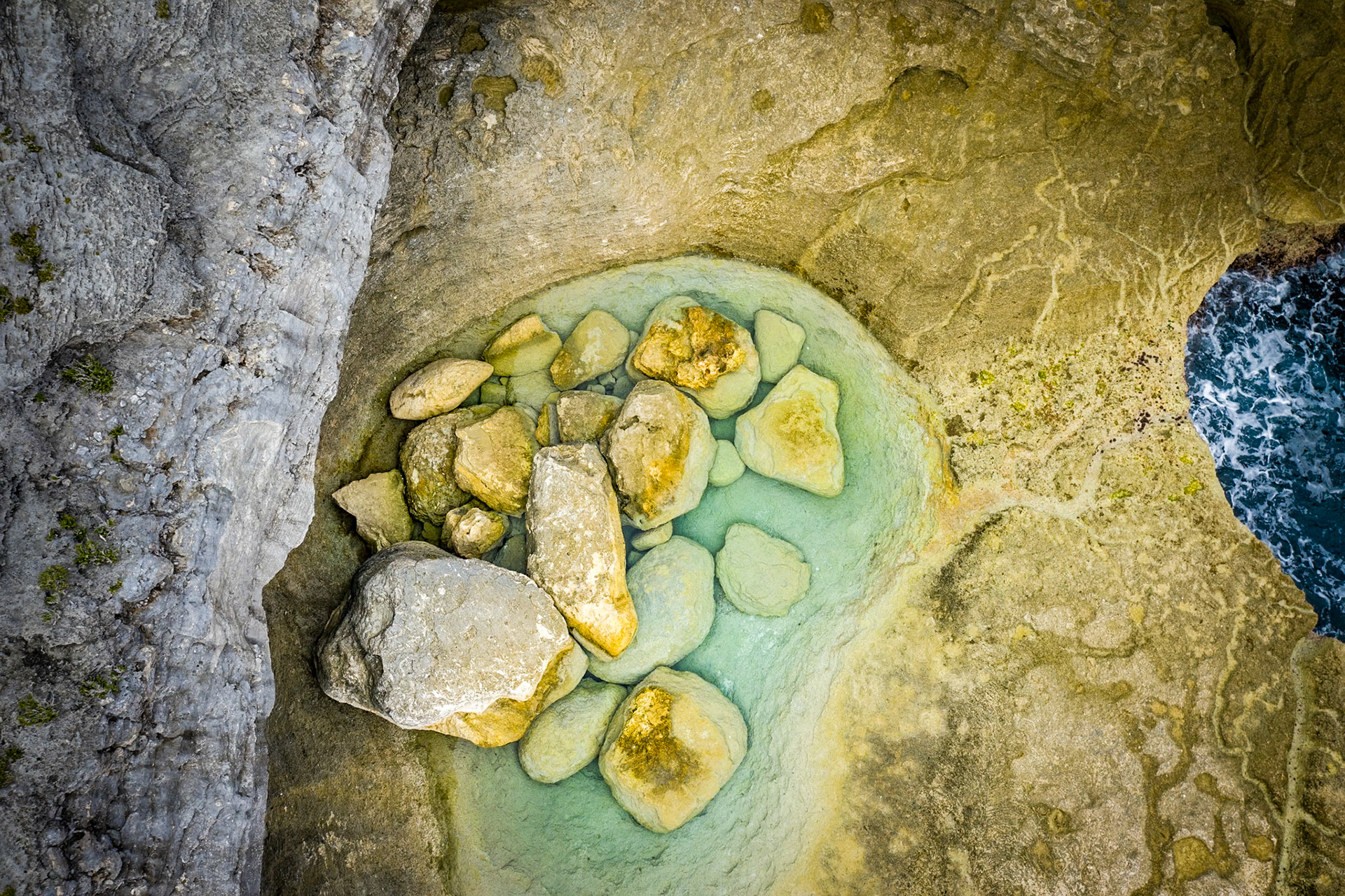 The Stone Nest 340