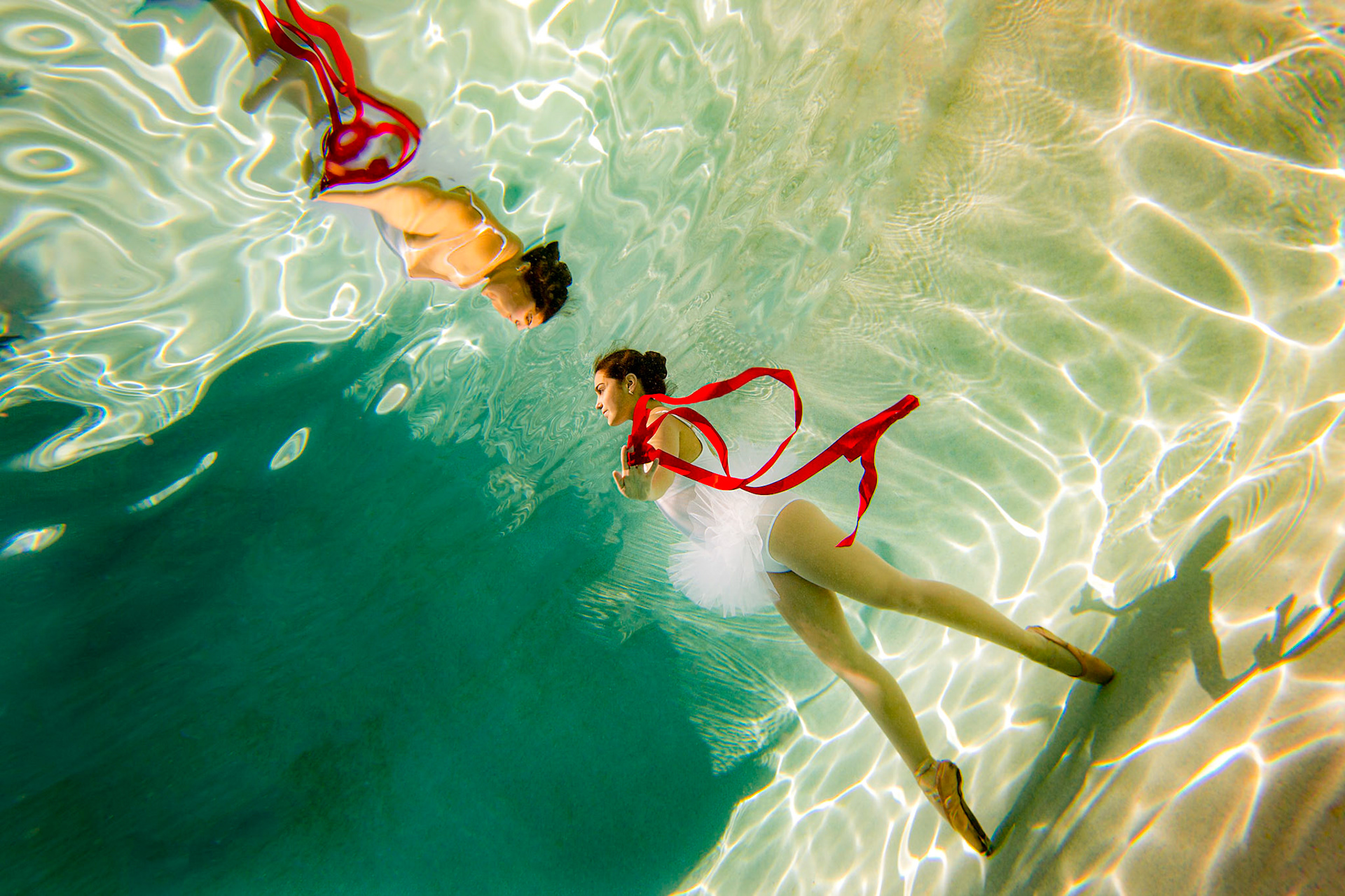 Red Ribbon Leap - 5041