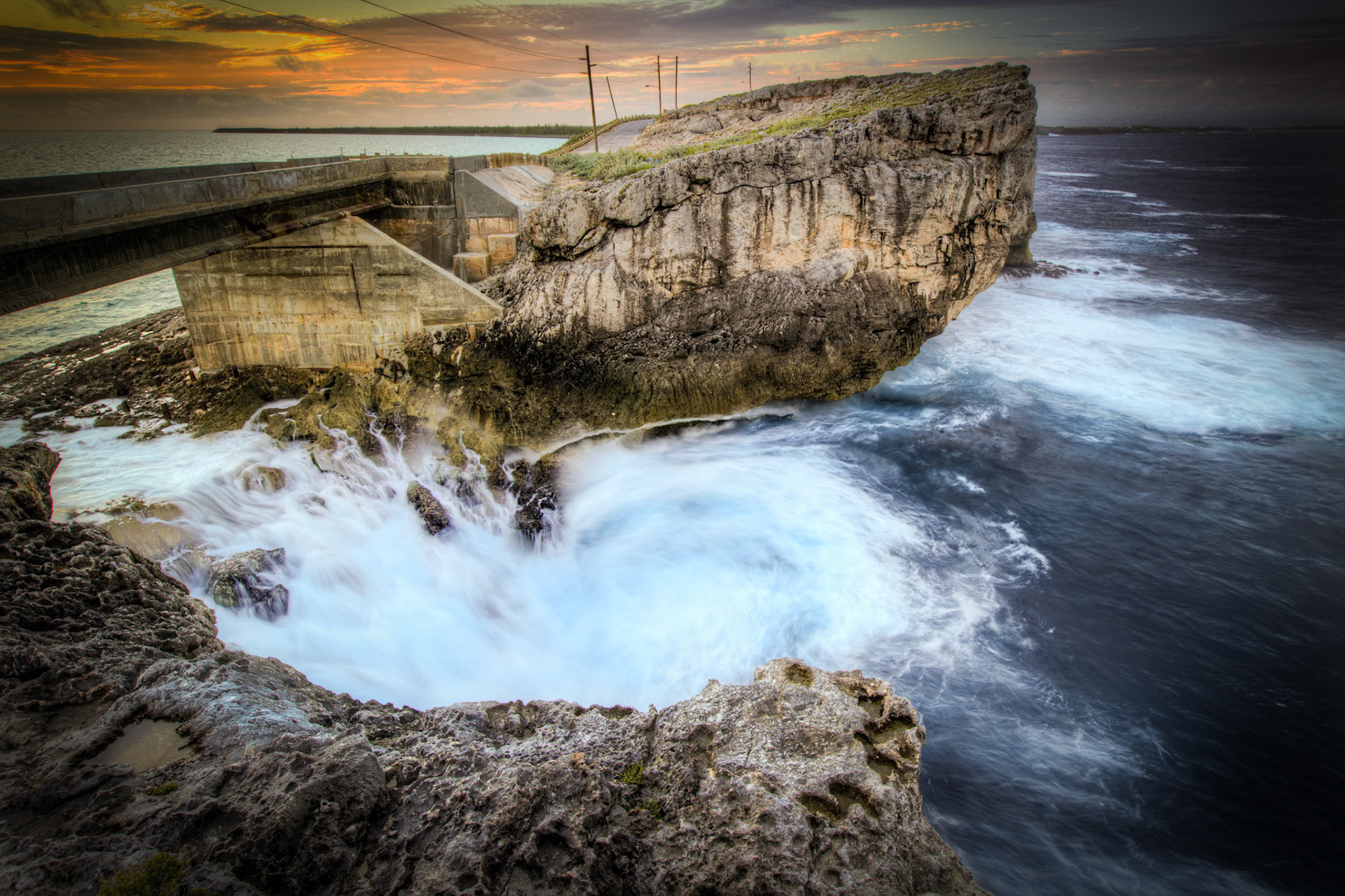 Whirlpool at the Abutment 0153