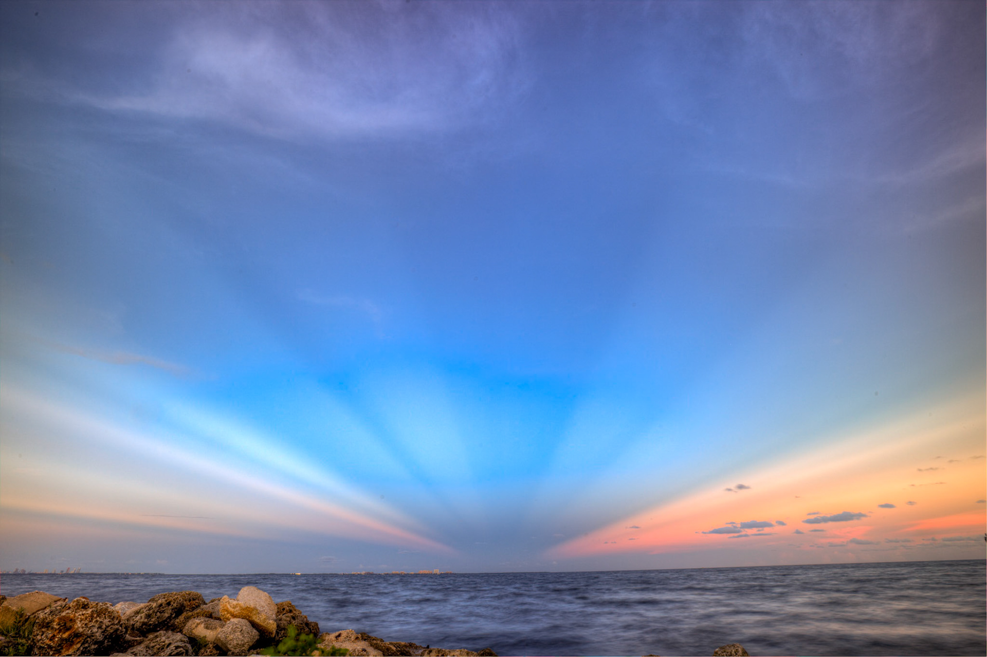 Crepuscular Rays - 2136