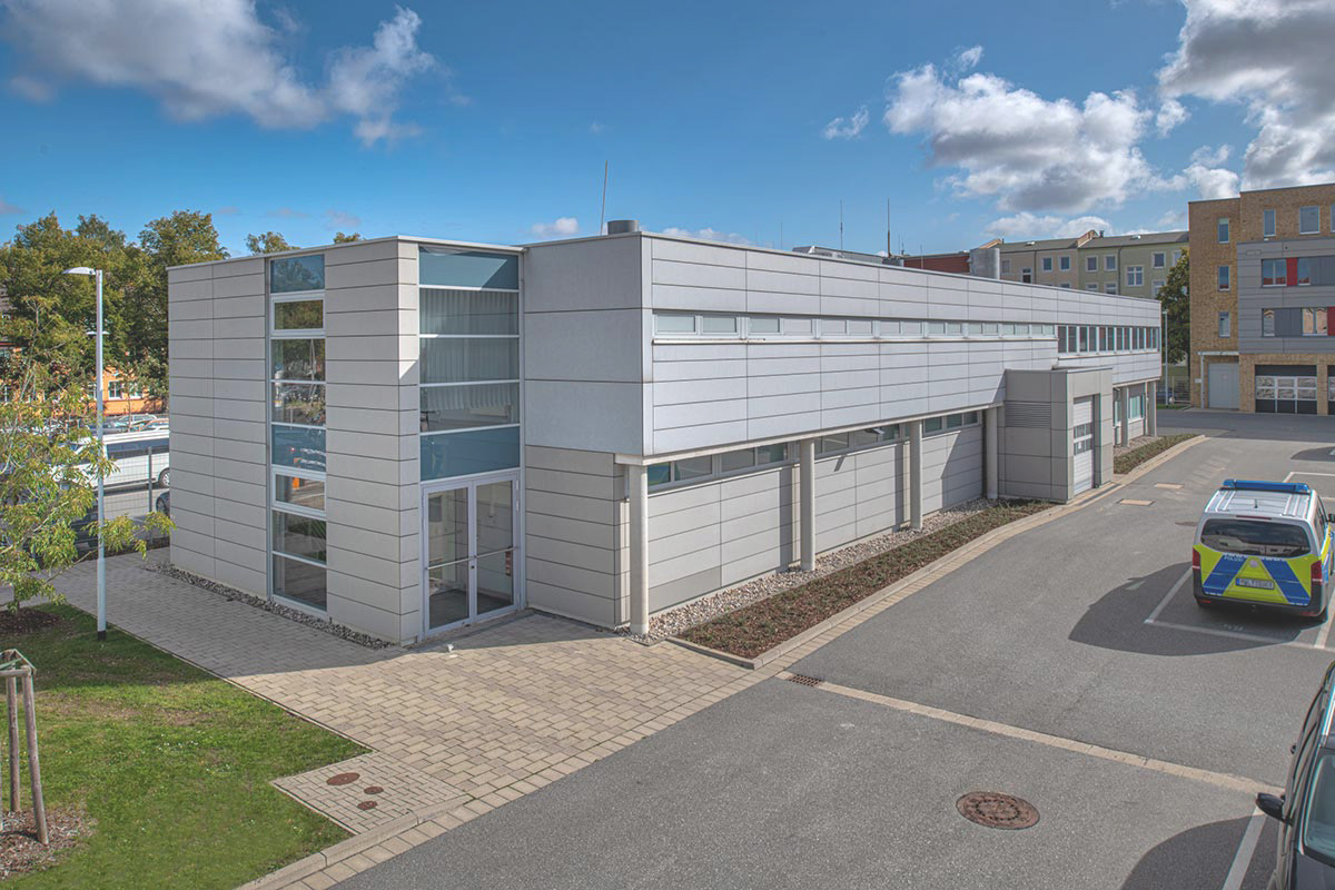 2000 | Anerkennung Dt. Fassadenpreis | Polizei Rostock