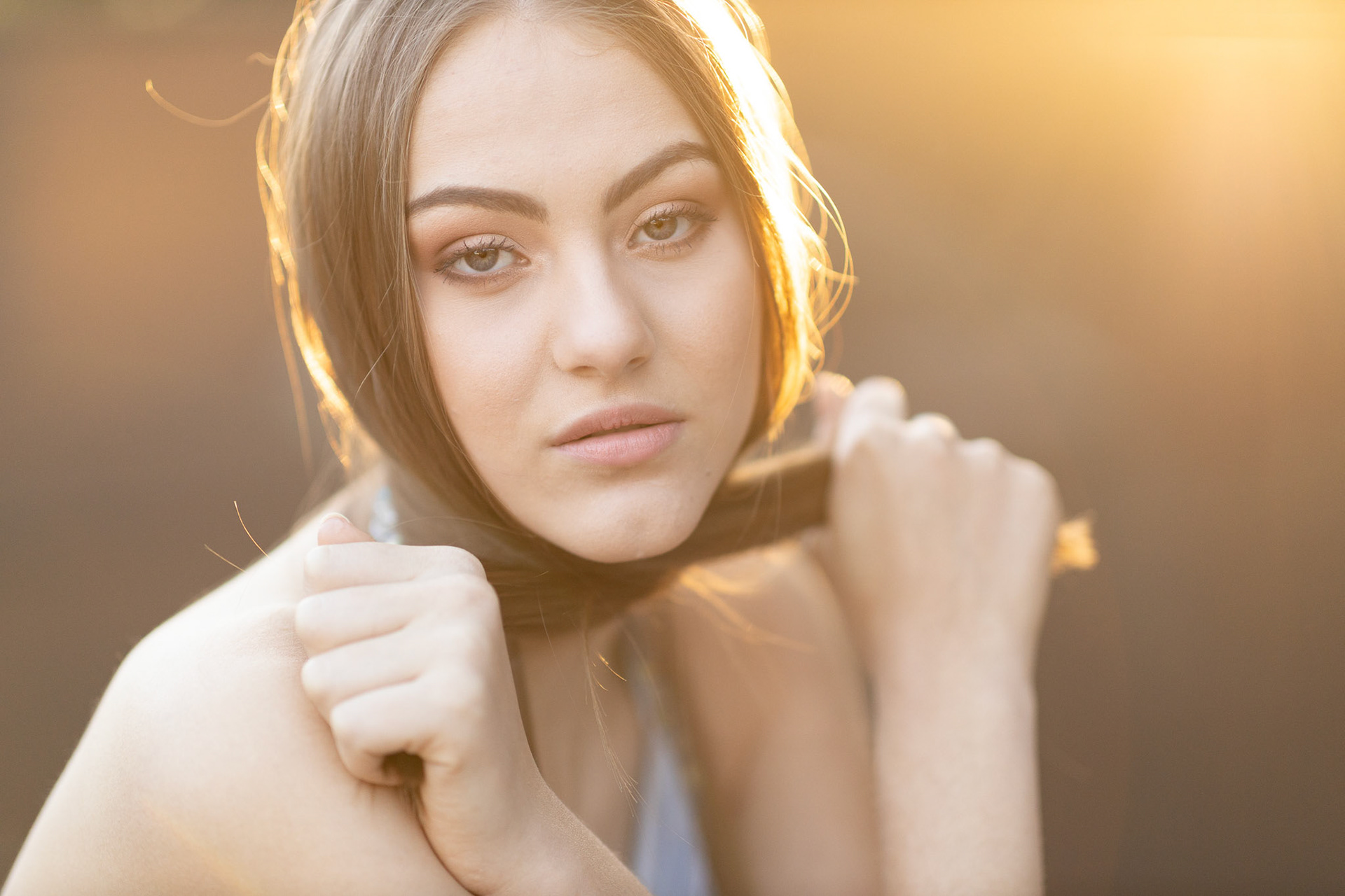 MUA: Elsie Louw