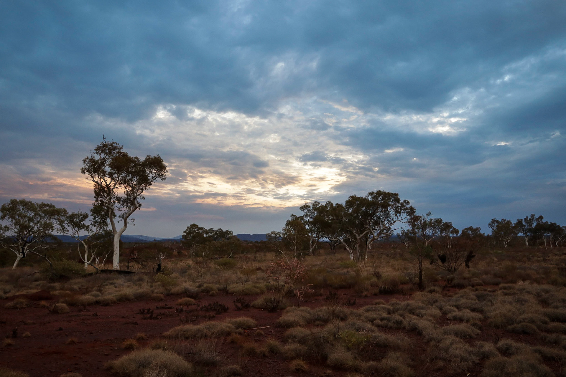 Sunset at Karijini Eco Retreat