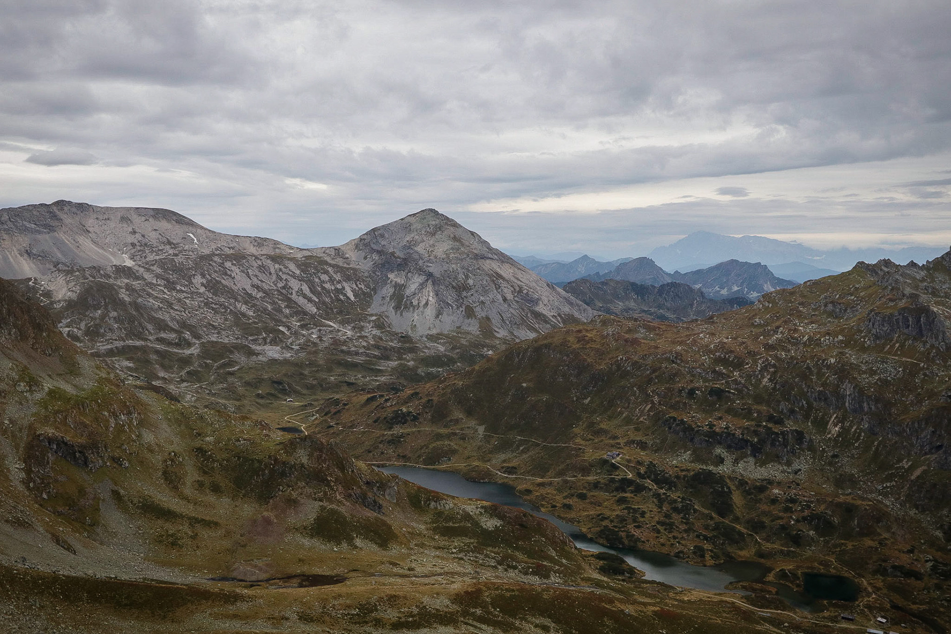 View over Schladminger Tauern from Rotmandlspitze