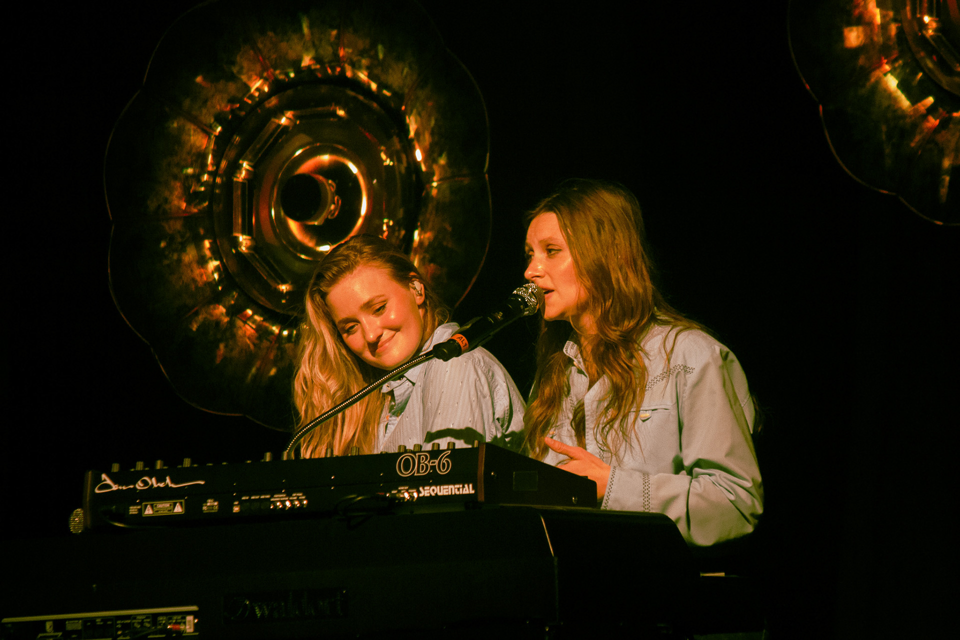 Aly & AJ 2023