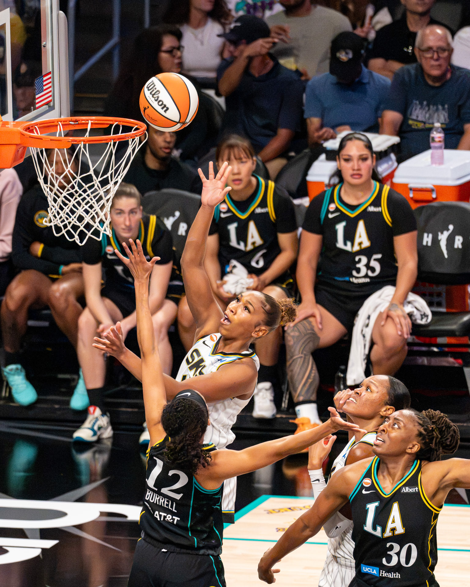 Chicago Sky Sydney Taylor (#12/SG) makes a layup against the LA Sparks on July 10th 2026.