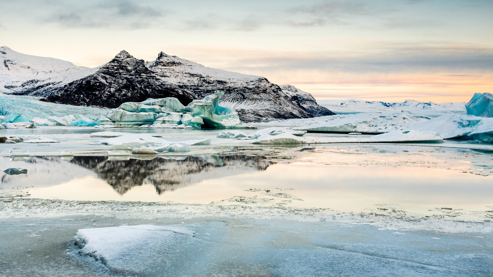 HC - Glacial Lake, Iceland - Richard Ellis