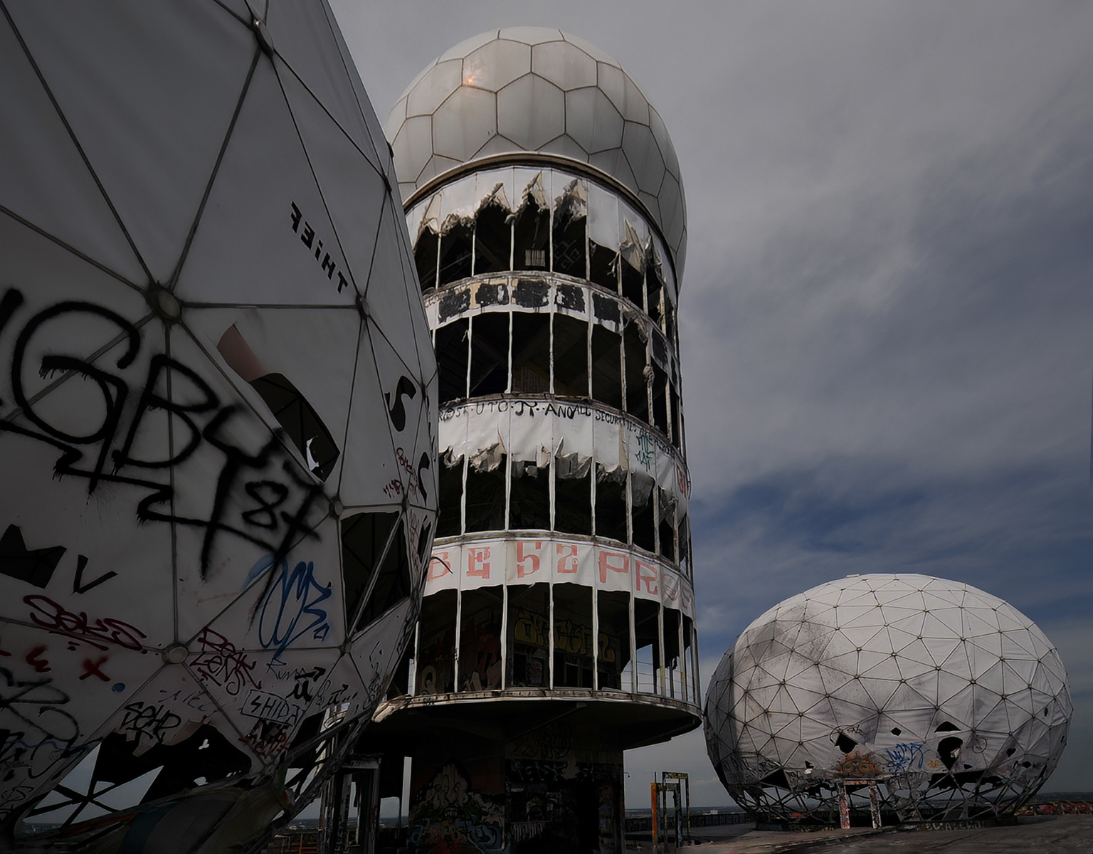HC - Cold War Listening Station Teufelsberg Berlin - Mick Mansfield