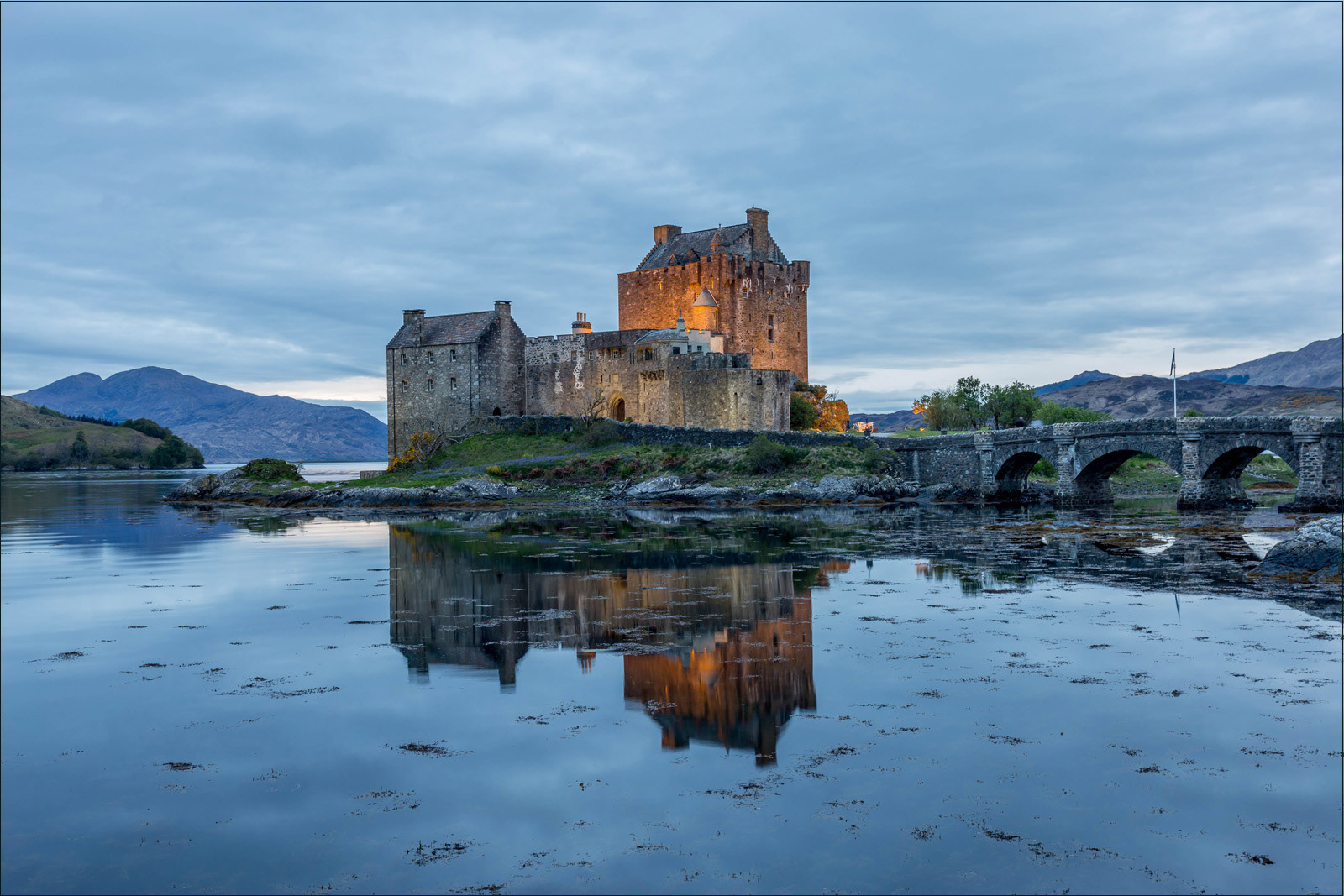 HC - Eilean Donan Castle - Carol Clark