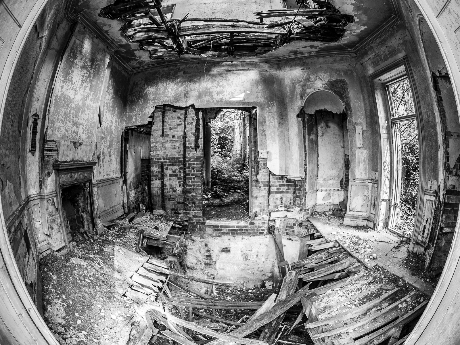 3rd - Bomb Damage - Laurence Harvey