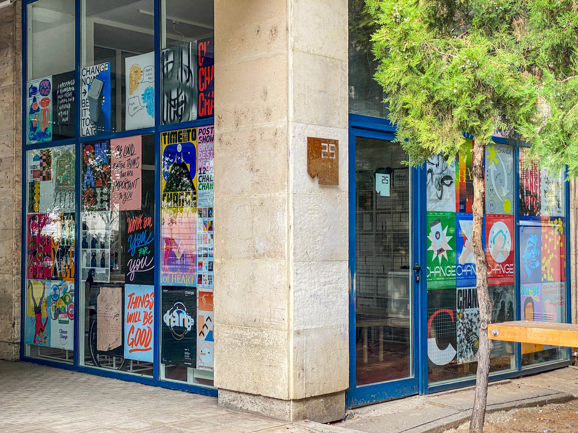 - 25M2 x PosterJam Showcase @ Romanian Design Week// source: PosterJam facebook -