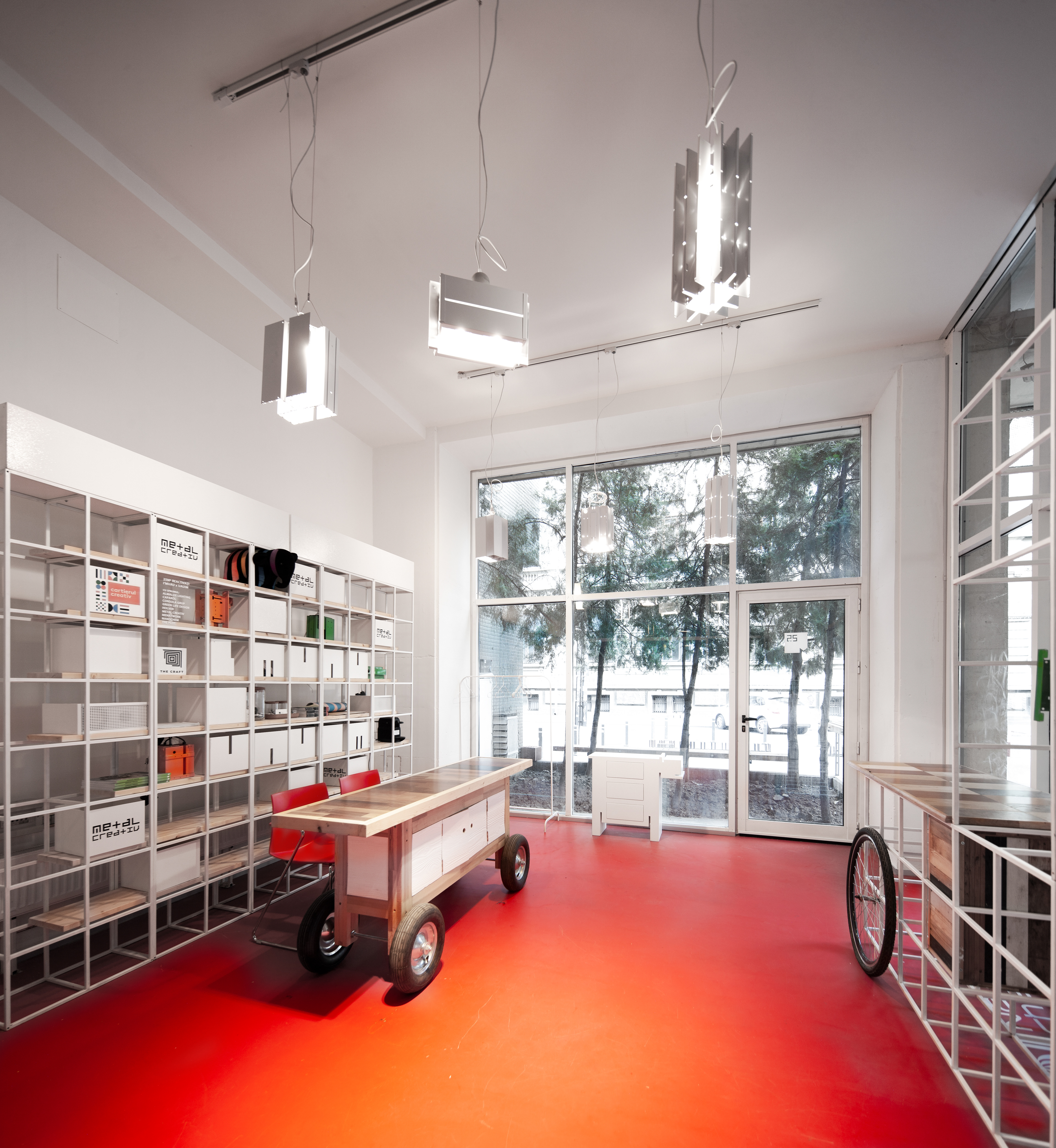 - interior view // photo: Andrei Margulescu, teacher at UAUIM -