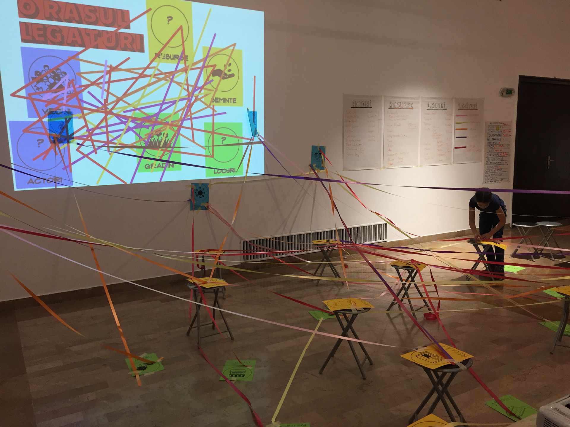 - studioBASAR: assistant @ National Museum of Art architecture workshop for children -