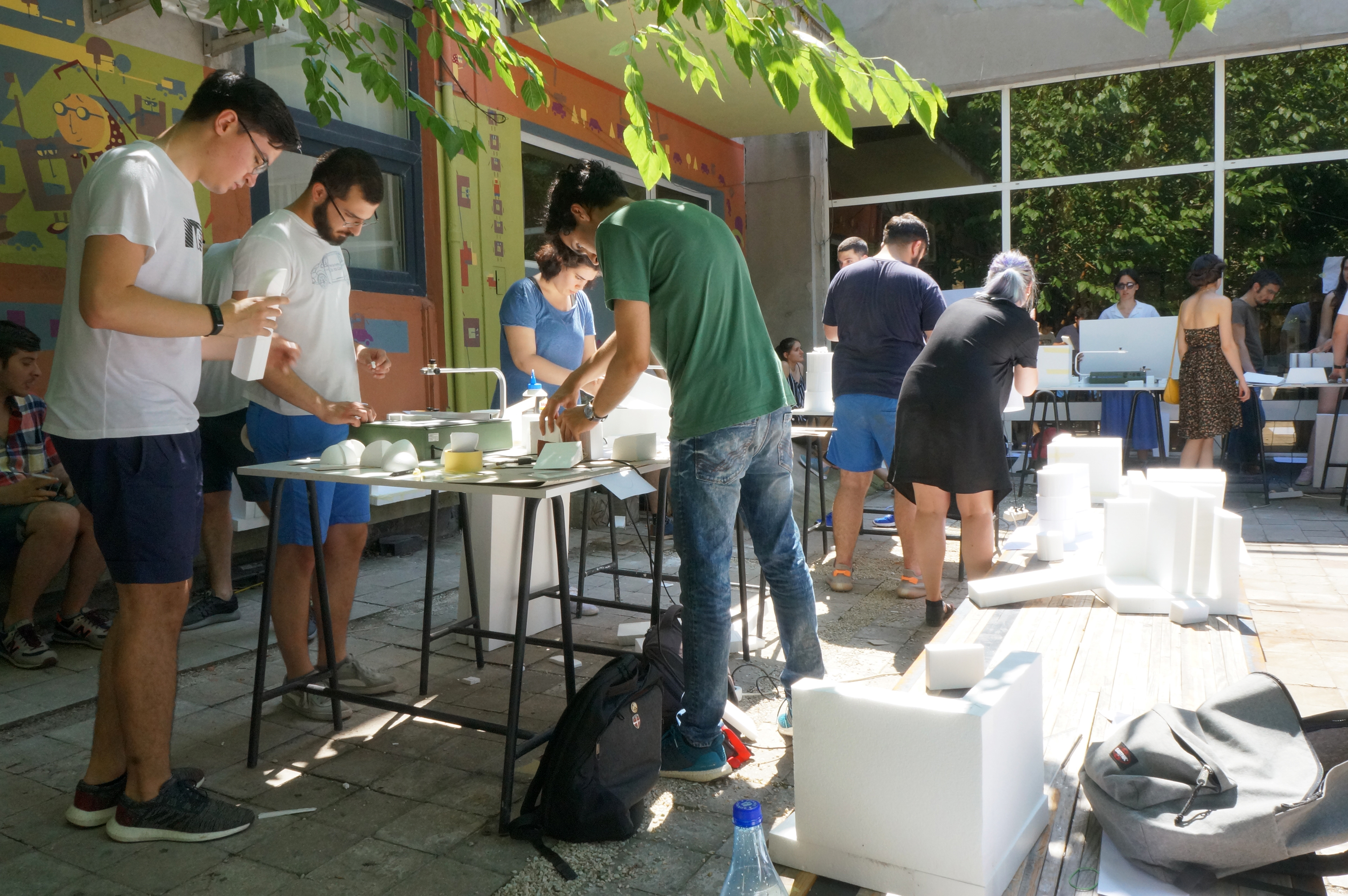 - working area: garden of "Ion Mincu" University of Architecture and Urbanism // day 1 -