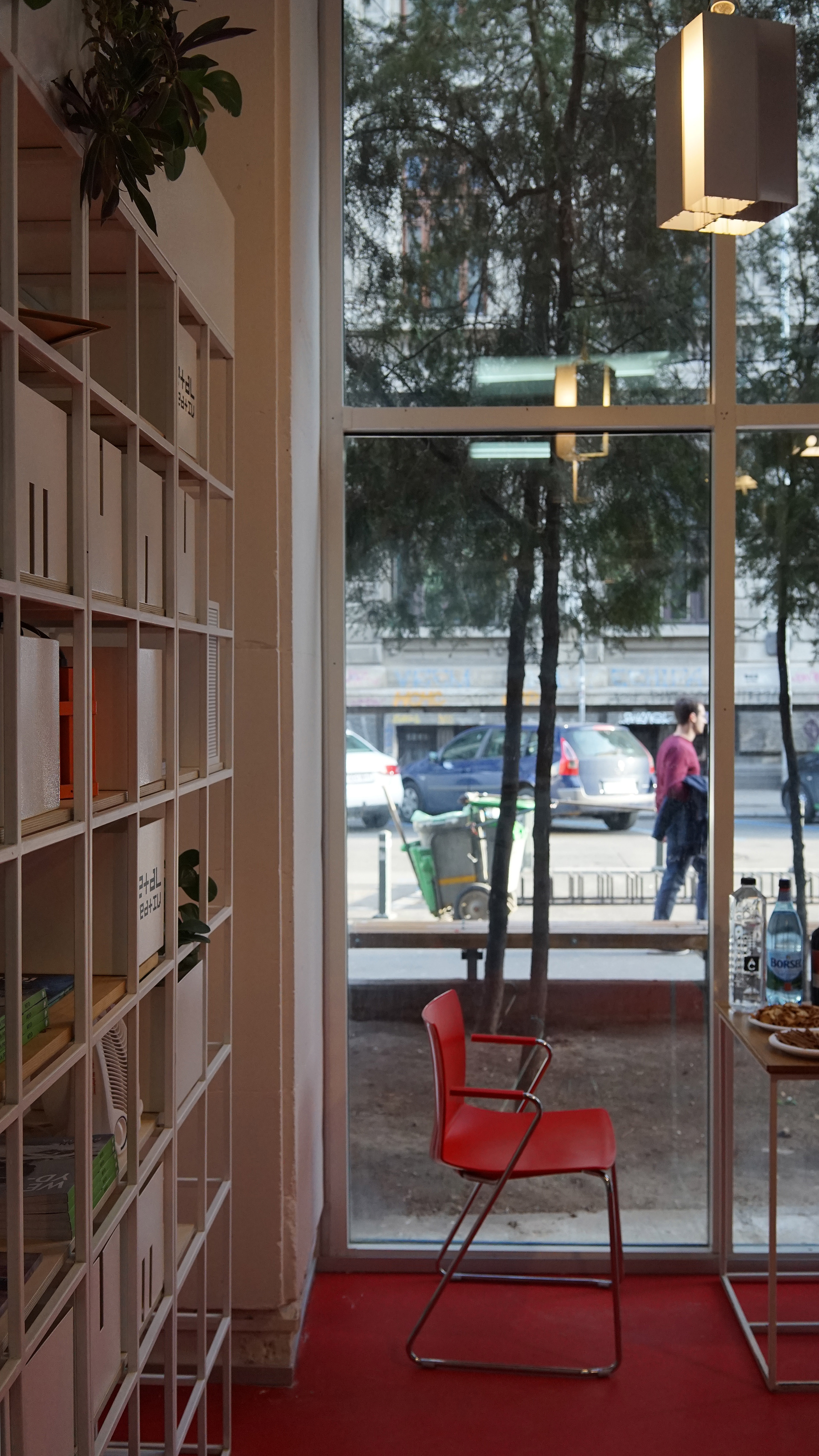 - visible lamp: personal design from WHITE LAMPS workshop -