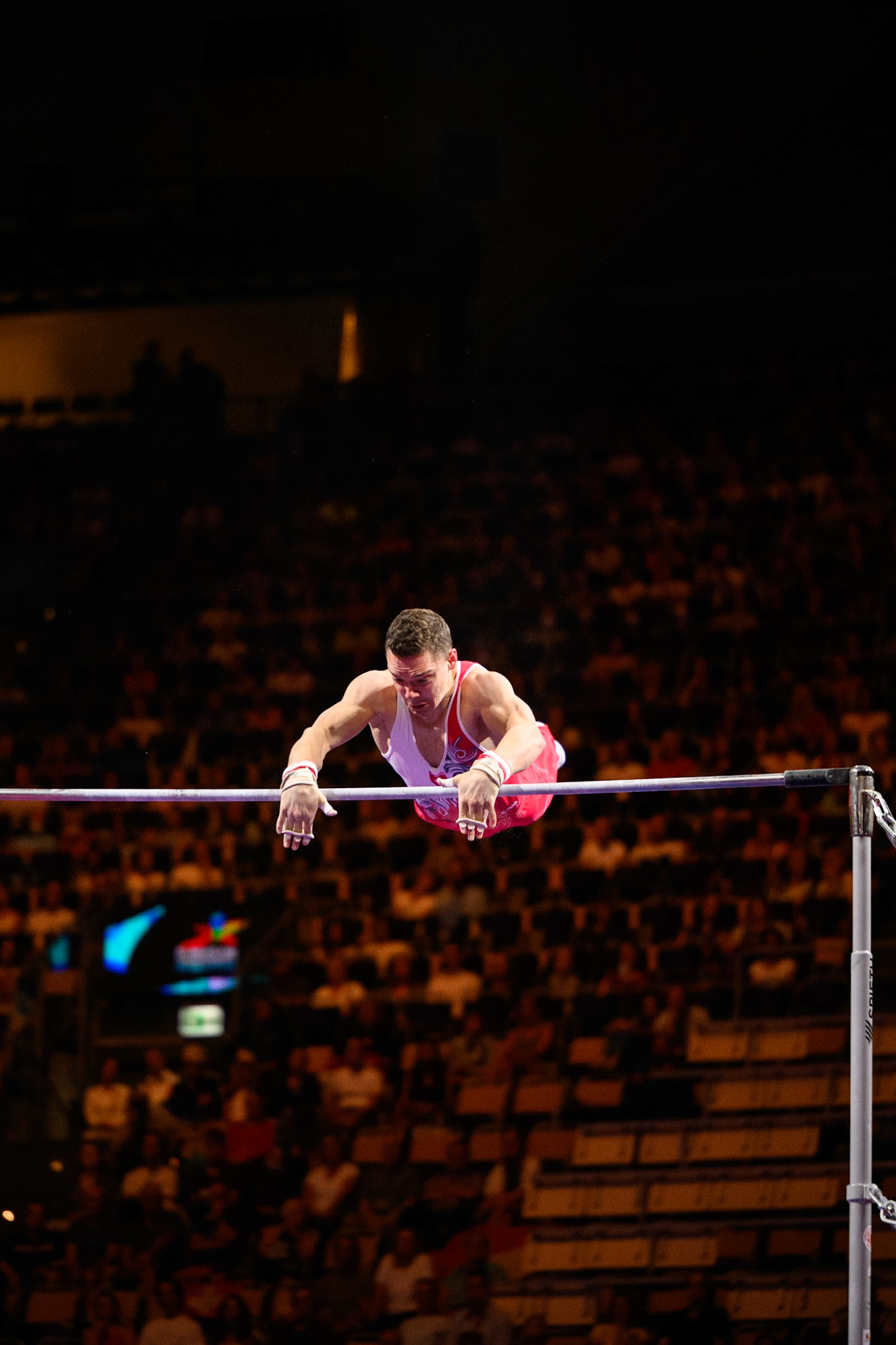 European Championships 2022, Apparatus Final, Horizontal BarDepicted: Noe SeifertPhoto taken in Munich, DEU on 2022-08-21Photo credits should read: Norman Seibert, CC BY-SA 4.0NIKON Z 9, NIKKOR Z 70-200mm f/2.8 VR S¹⁄₁₆₀₀ Sek. bei ƒ / 2,8File: DSC_9146 2.NEF