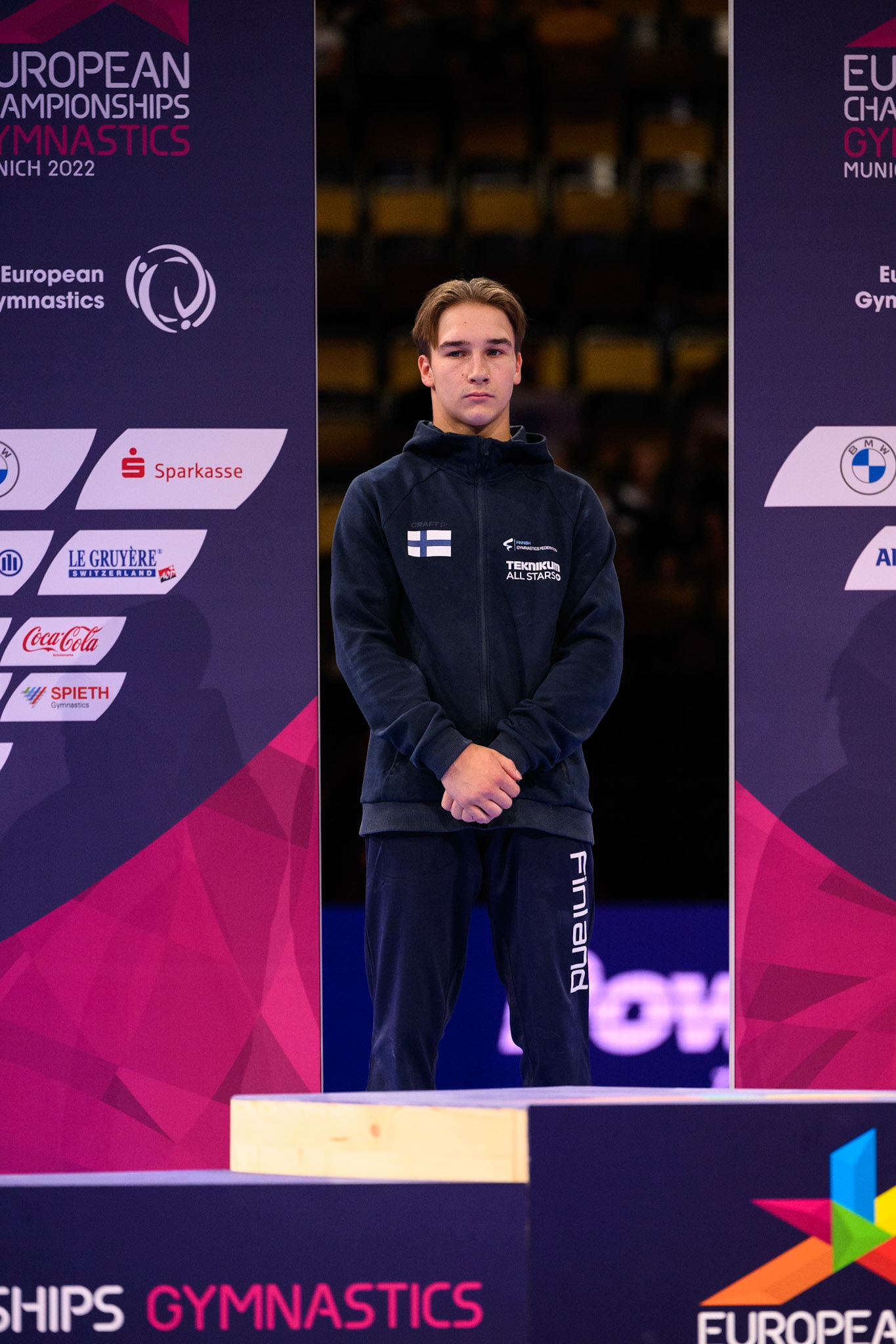 European Championships 2022, Apparatus Final, Victory CeremonyDepicted: Joona ReimanPhoto taken in Munich, DEU on 2022-08-21Photo credits should read: Norman Seibert, CC BY-SA 4.0NIKON Z 9, NIKKOR Z 70-200mm f/2.8 VR S¹⁄₈₀₀ Sek. bei ƒ / 4,0File: DSC_3745.NEF