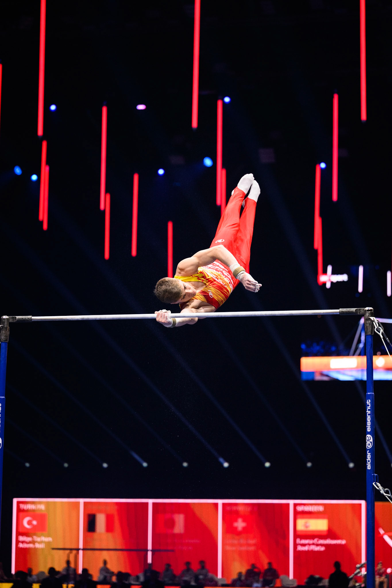 Swiss Cup Zurich 2022, Final, Horizontal BarDepicted: Joel PlataPhoto taken in Zurich, SUI on 2022-11-27Photo credits should read: Norman Seibert, CC BY-SA 4.0NIKON Z 9, NIKKOR Z 70-200mm f/2.8 VR S¹⁄₁₆₀₀ Sek. bei ƒ / 2,8File: DSC_2495.NEF