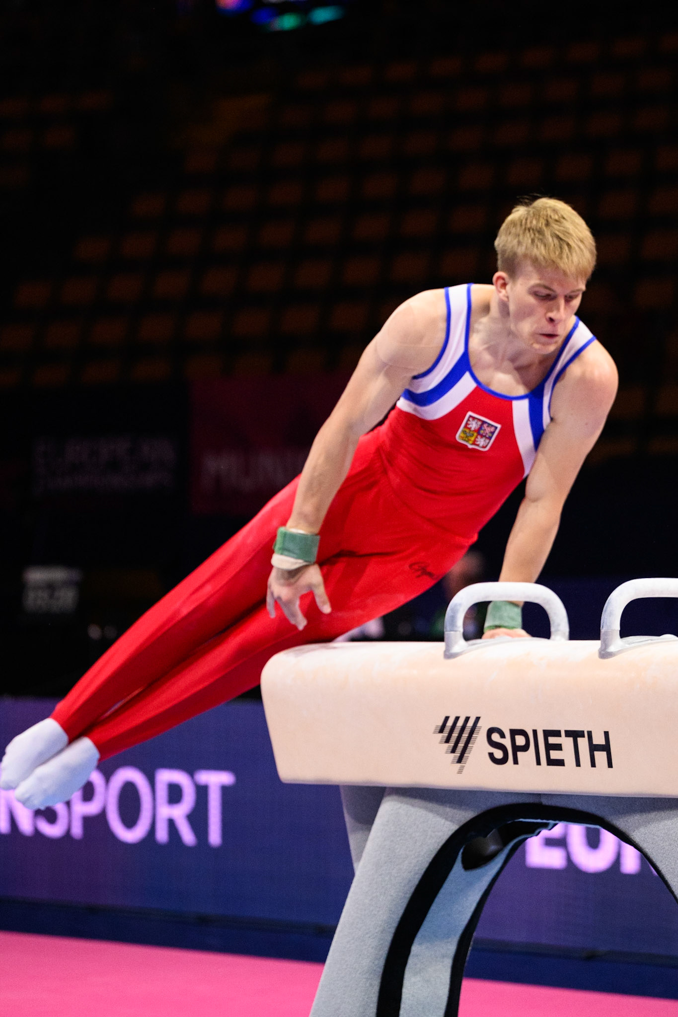 European Championships 2022, Podium Training, Pommel HorseDepicted: Miroslav DurákPhoto taken in Munich, DEU on 2022-08-17Photo credits should read: Norman Seibert, CC BY-SA 4.0NIKON Z 9, NIKKOR Z 70-200mm f/2.8 VR S¹⁄₁₆₀₀ Sek. bei ƒ / 2,8File: DSC_4155.NEF