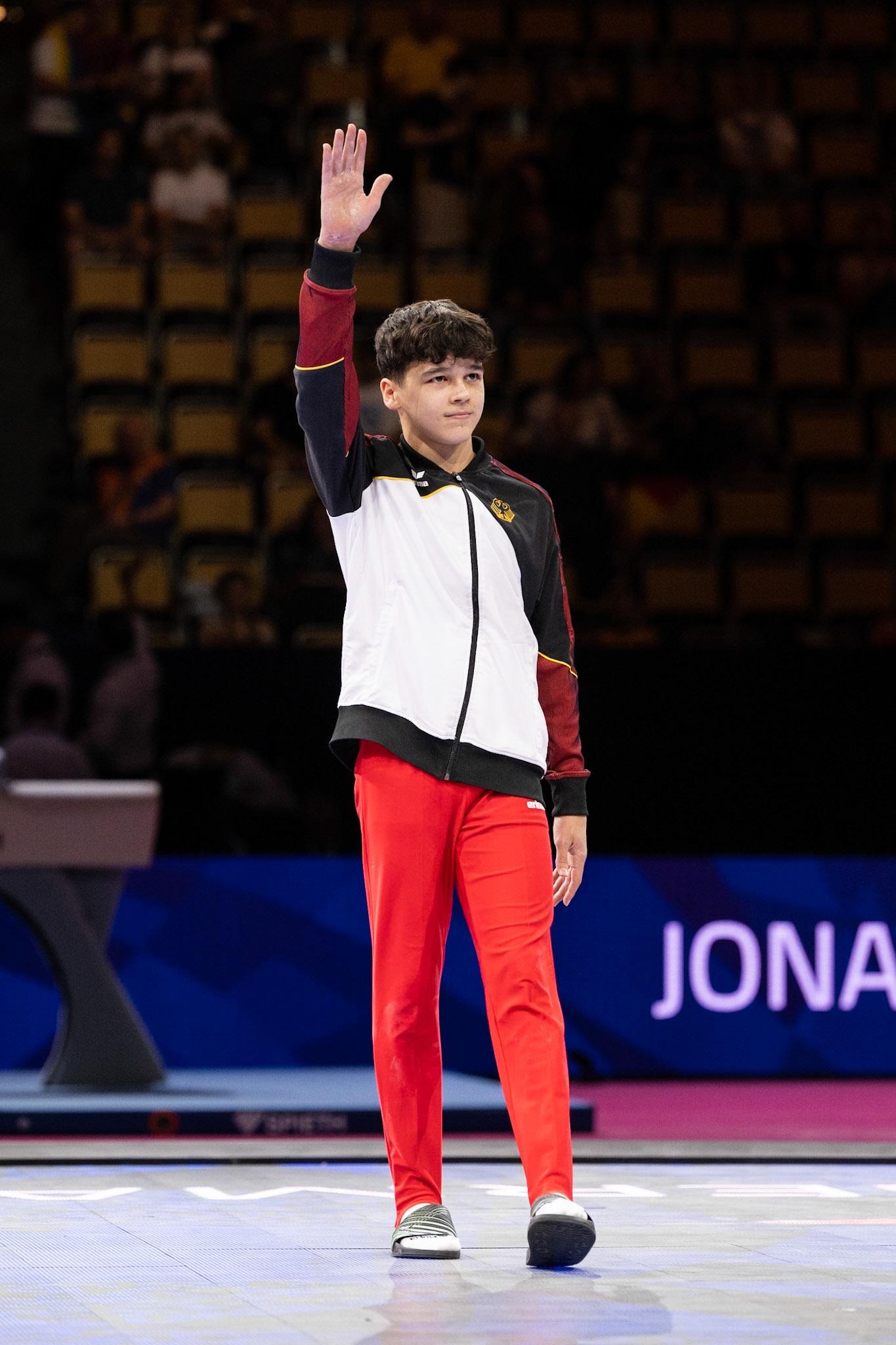 European Championships 2022, Apparatus Final, Presentation of AthletesDepicted: Jonas EderPhoto taken in Munich, DEU on 2022-08-21Photo credits should read: Norman Seibert, CC BY-SA 4.0NIKON Z 9, NIKKOR Z 70-200mm f/2.8 VR S¹⁄₈₀₀ Sek. bei ƒ / 4,0File: DSC_4089.NEF