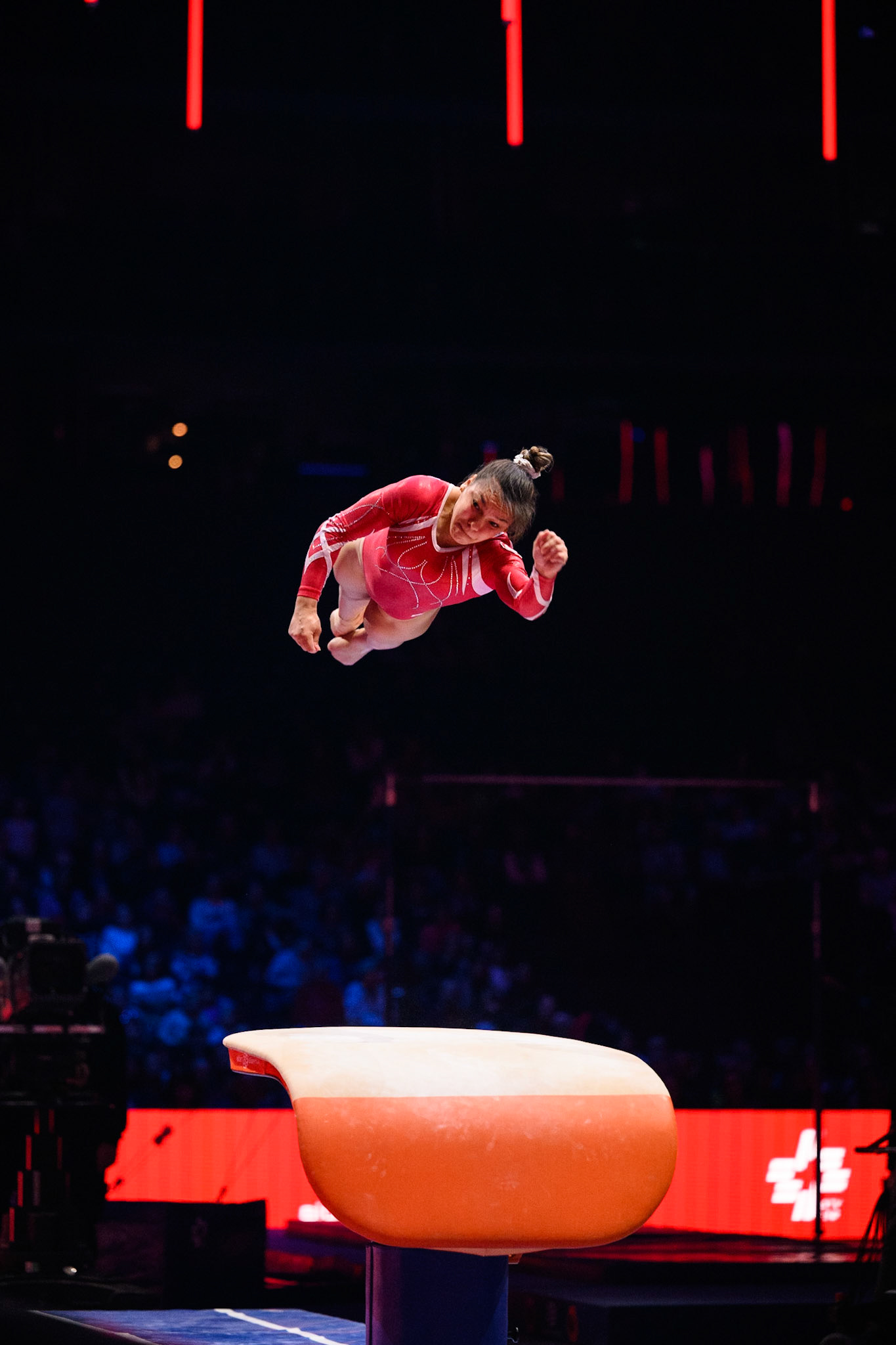 Swiss Cup Zurich 2022, Final, VaultDepicted: Bilge TarhanPhoto taken in Zurich, SUI on 2022-11-27Photo credits should read: Norman Seibert, CC BY-SA 4.0NIKON Z 9, NIKKOR Z 70-200mm f/2.8 VR S¹⁄₁₆₀₀ Sek. bei ƒ / 2,8File: DSC_2437.NEF