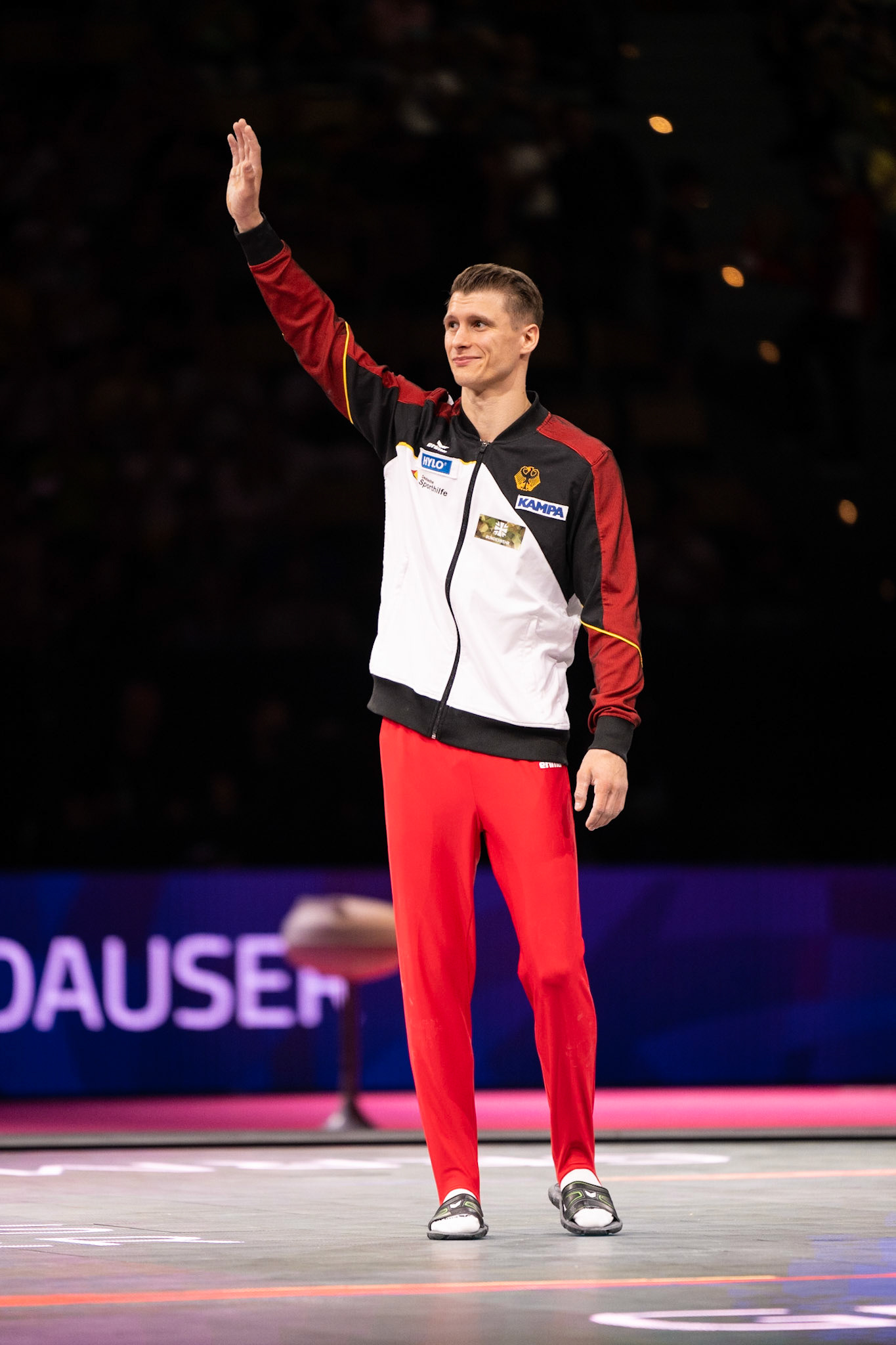 European Championships 2022, Apparatus Final, Presentation of AthletesDepicted: Lukas DauserPhoto taken in Munich, DEU on 2022-08-21Photo credits should read: Norman Seibert, CC BY-SA 4.0NIKON Z 9, NIKKOR Z 70-200mm f/2.8 VR S¹⁄₈₀₀ Sek. bei ƒ / 2,8File: DSC_5088.NEF
