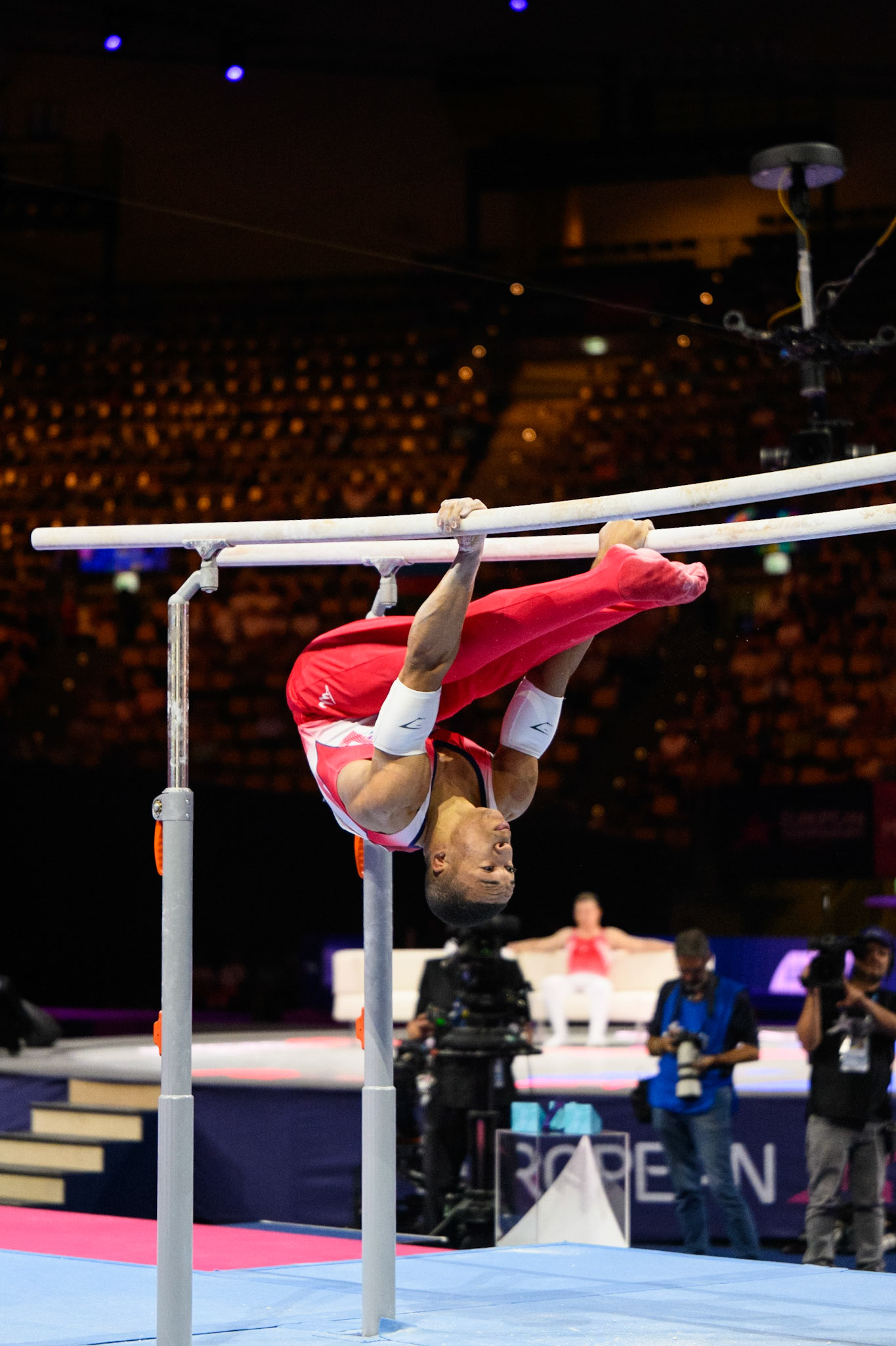 European Championships 2022, Apparatus Final, Parallel BarsDepicted: Joe FraserPhoto taken in Munich, DEU on 2022-08-21Photo credits should read: Norman Seibert, CC BY-SA 4.0NIKON Z 9, NIKKOR Z 70-200mm f/2.8 VR S¹⁄₁₆₀₀ Sek. bei ƒ / 2,8File: DSC_5639.NEF