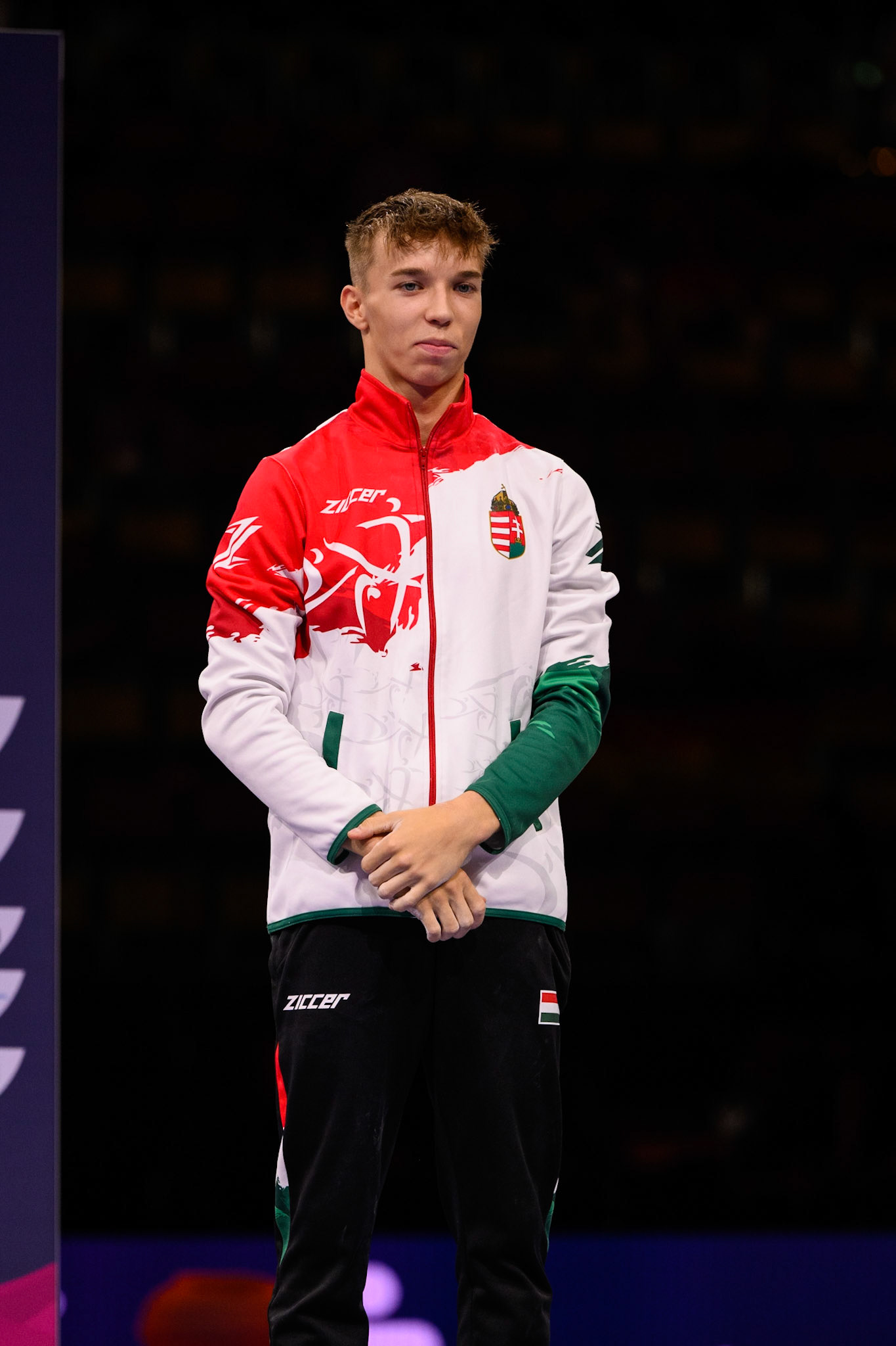 European Championships 2022, Apparatus Final, Victory CeremonyDepicted: Botond MolnárPhoto taken in Munich, DEU on 2022-08-21Photo credits should read: Norman Seibert, CC BY-SA 4.0NIKON Z 9, NIKKOR Z 70-200mm f/2.8 VR S¹⁄₈₀₀ Sek. bei ƒ / 4,0File: DSC_3790.NEF